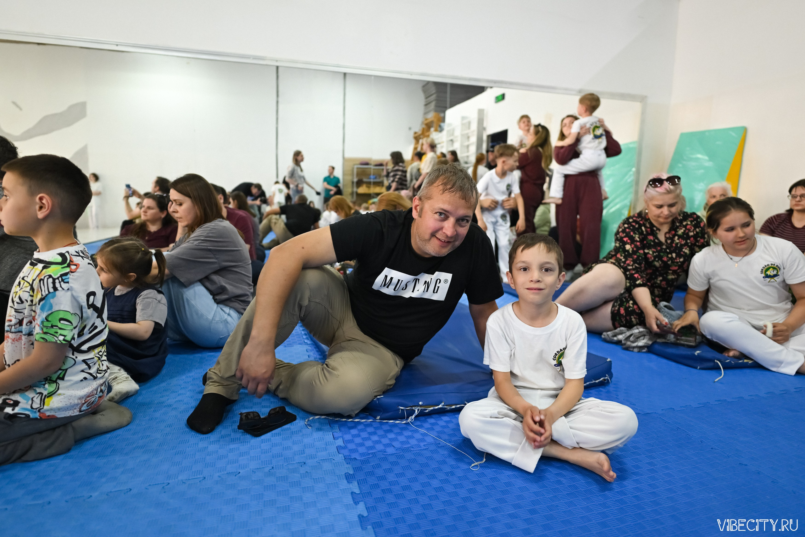 Capoeira: 4-е batizado e Troca de cordao. VIBECITY.RU Вайб Сити Ру Фоторепортажи Фотоотчеты Калининград