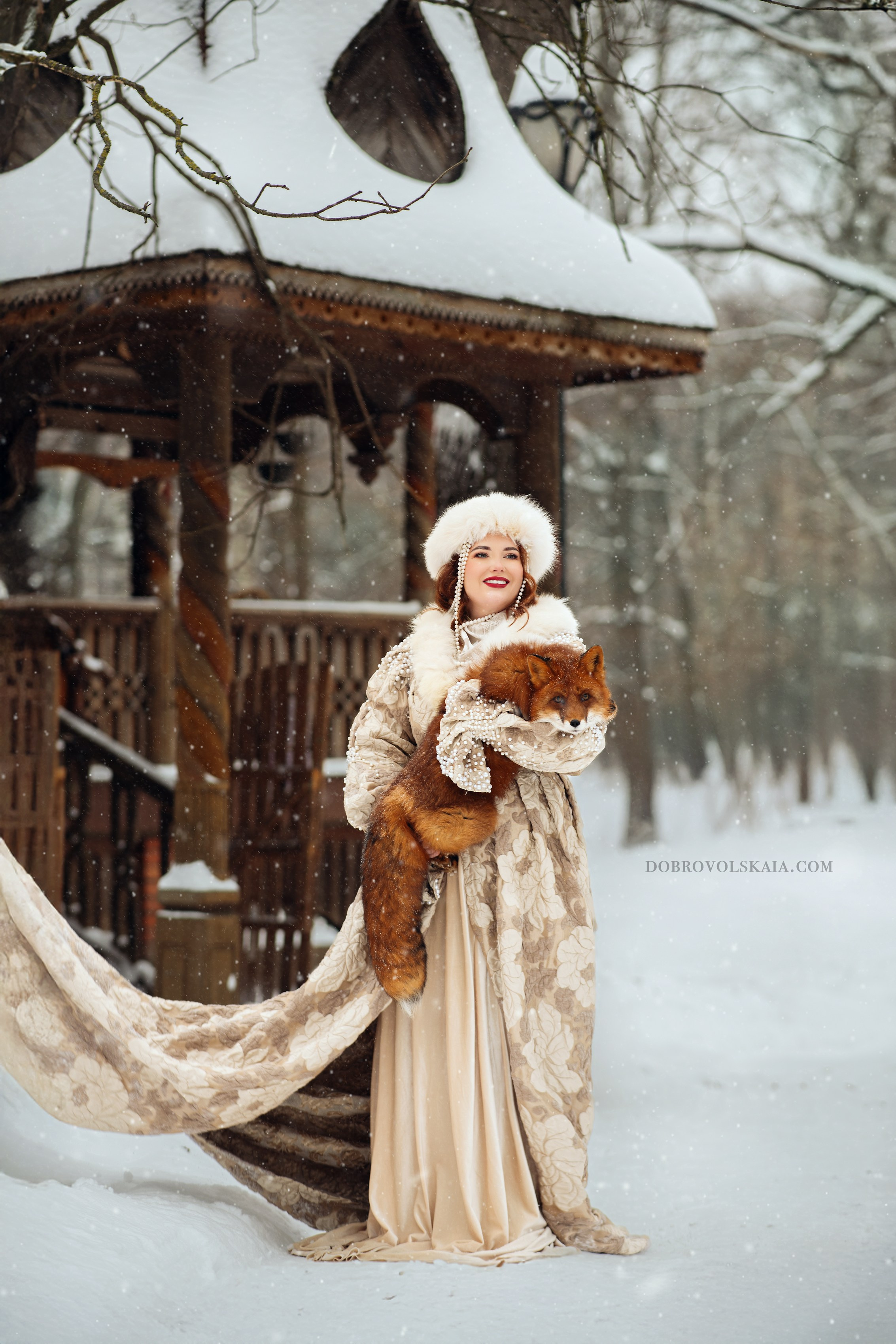 Серафима. Русские народные костюмы в Москве