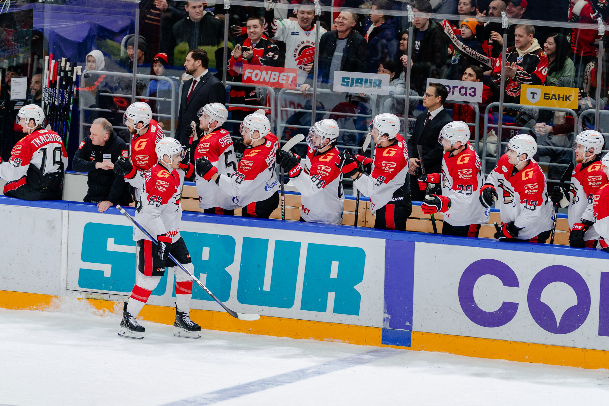КХЛ КУНЬЛУНЬ РС — АВАНГАРД 22 МАРТА 2025. Репортажный фотограф в Москве Измалков Артем