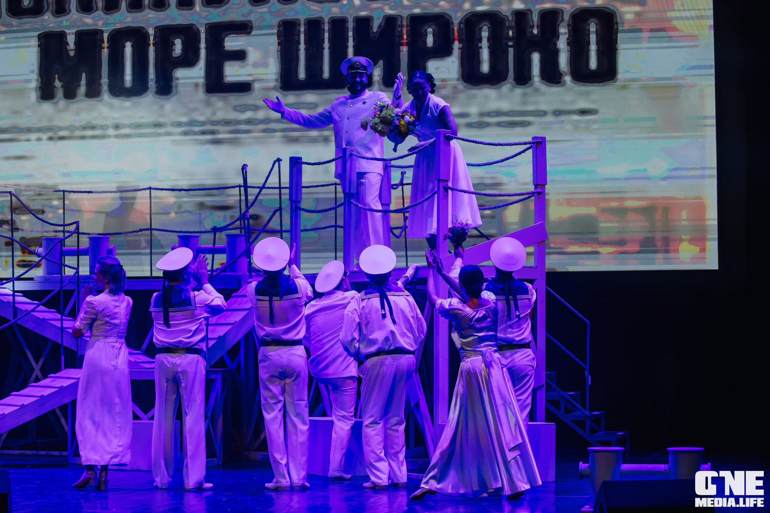 Фоторепортаж из Янтарь Холла. One Media Life: фоторепортажи, фотоотчеты с мероприятий и заведений