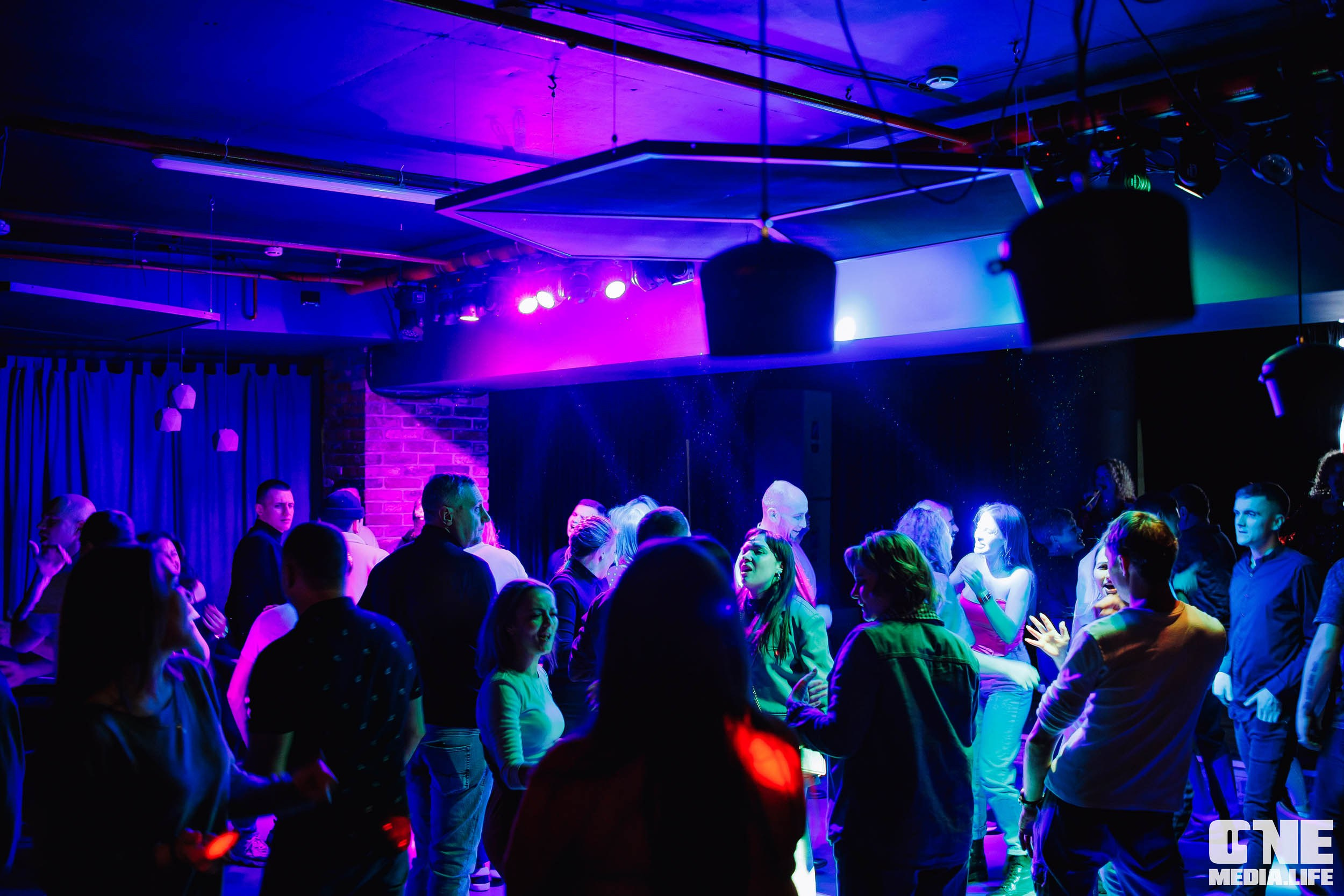 Фотоотчет с вечеринки в Barre. One Media Life: фоторепортажи, фотоотчеты с мероприятий и заведений