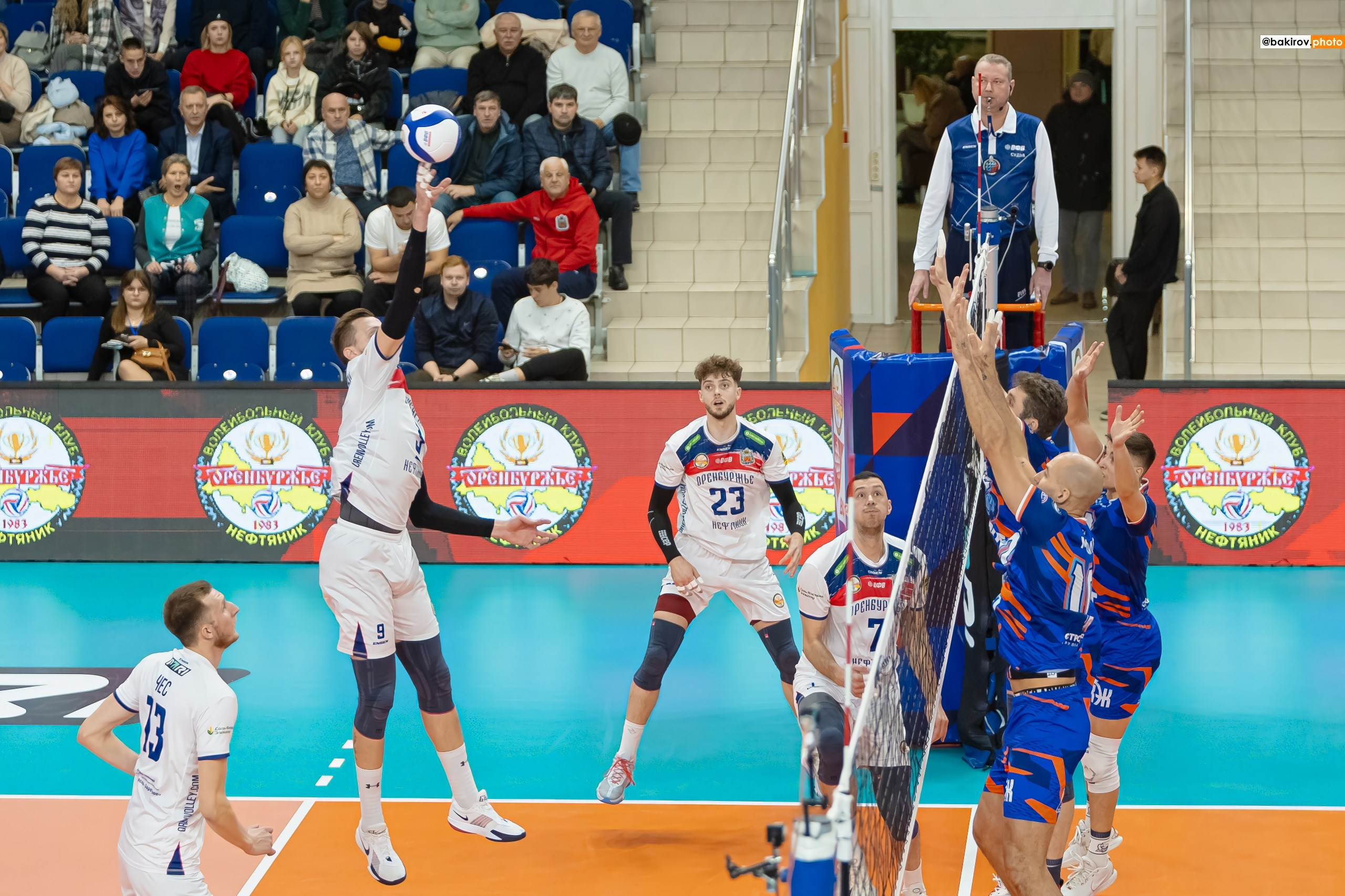 06.11 Волейбол. Нефтяник-Кузбасс. Команда специалистов в мире фотографии и видео. Детский фотограф, семейный фотограф