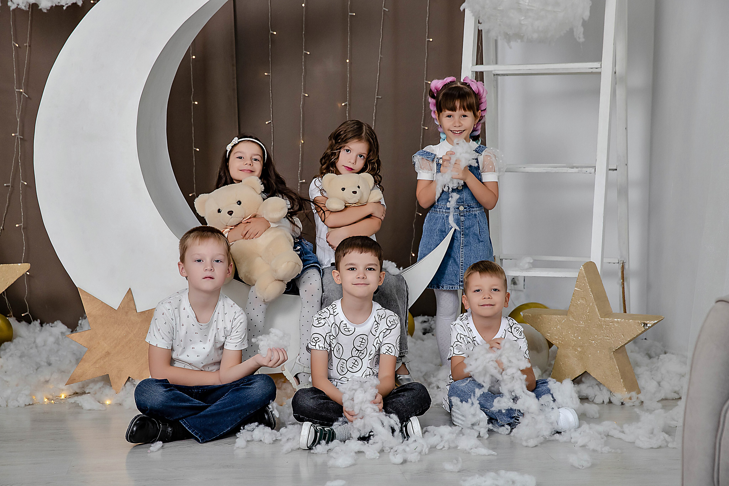 Выпускные (школьные) альбомы (книги) в Ростове-на-Дону. Современные Выпускные Альбомы в Ростове-на-Дону