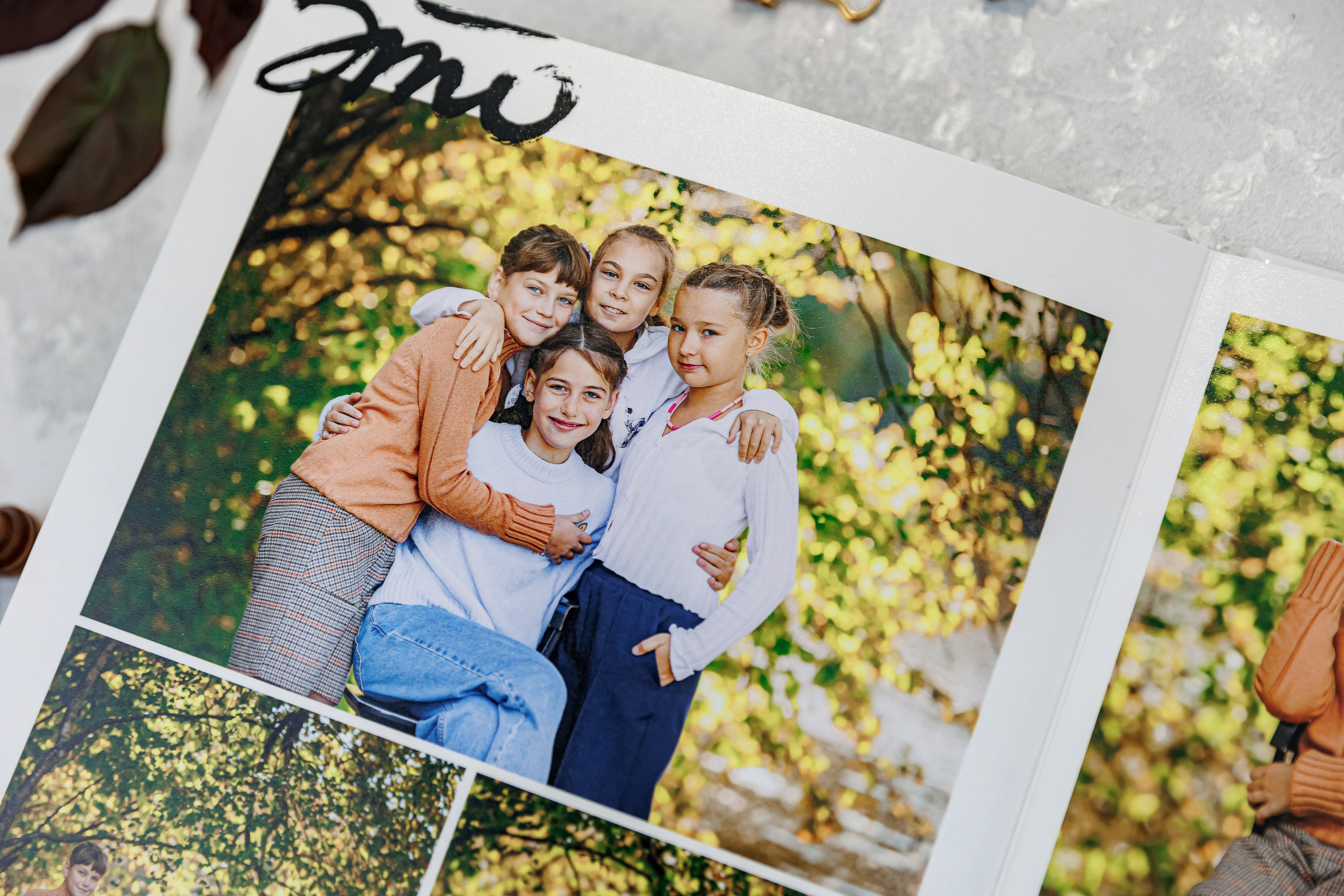 Выпускные альбомы 4 класс. Семейный и детский фотограф Комина Елена, Власиха, Одинцово