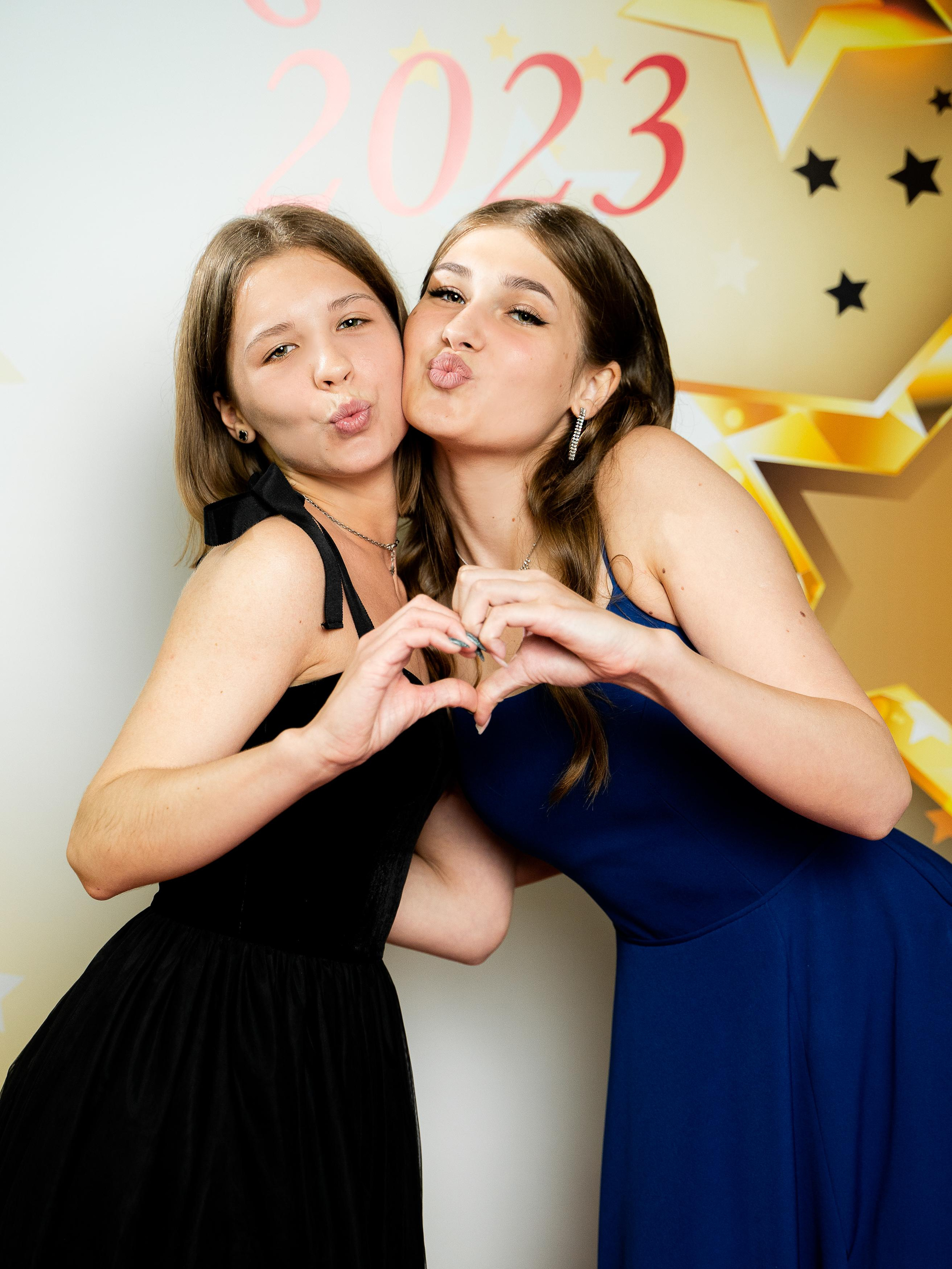 Съемка выпускного, последнего звонка, торжественной линейки на 1 сентября. Фотограф Ольга Шупель