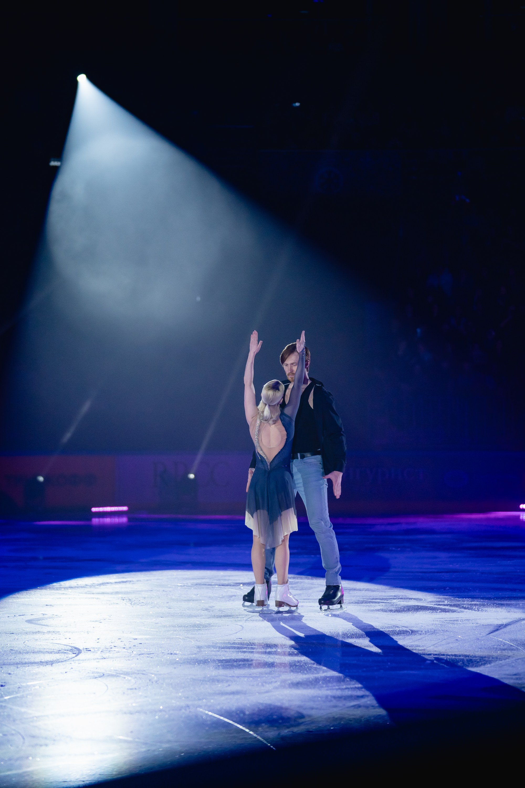 Шоу «Чемпионы на льду» в Новосибирске. Воробьева Ксения — Спортивный и танцевальный фотограф Новосибирск