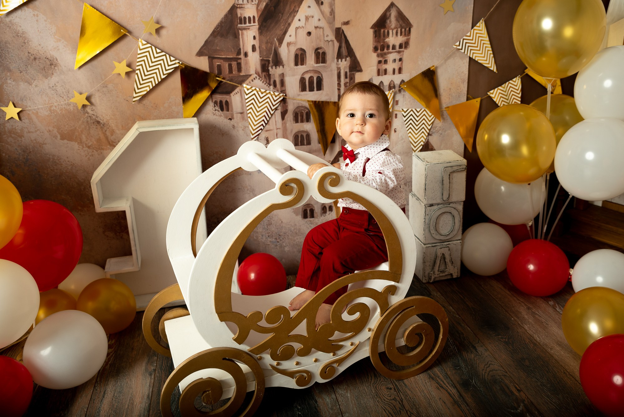 Годовасие ВСЕ ВКЛЮЧЕНО малыш Михаил. Фотограф новорожденных в Нижневартовске Лара Курдюкова