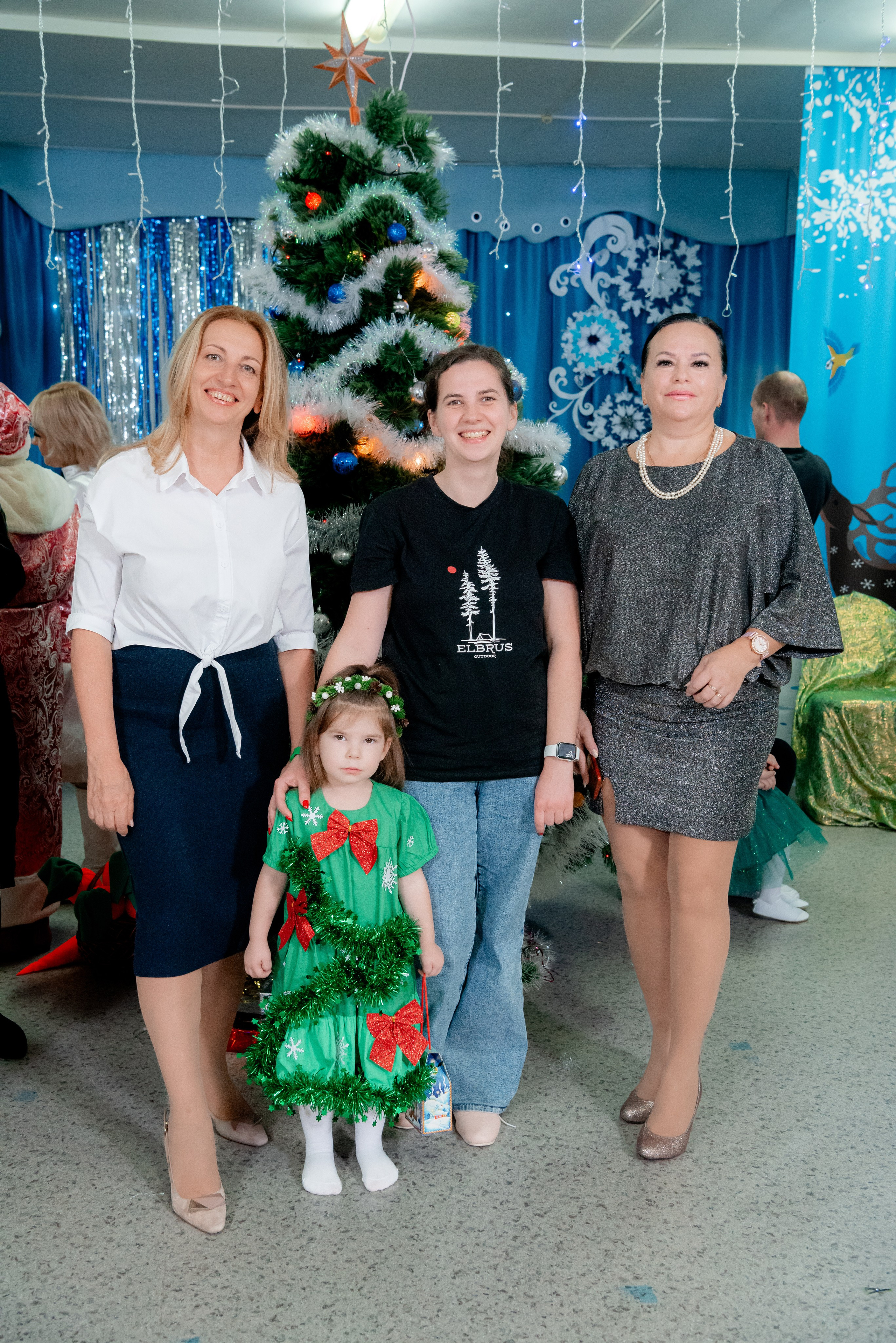 Ëлка в Детском Саду. Фотограф в Волгограде и Волжском Александр Горбань