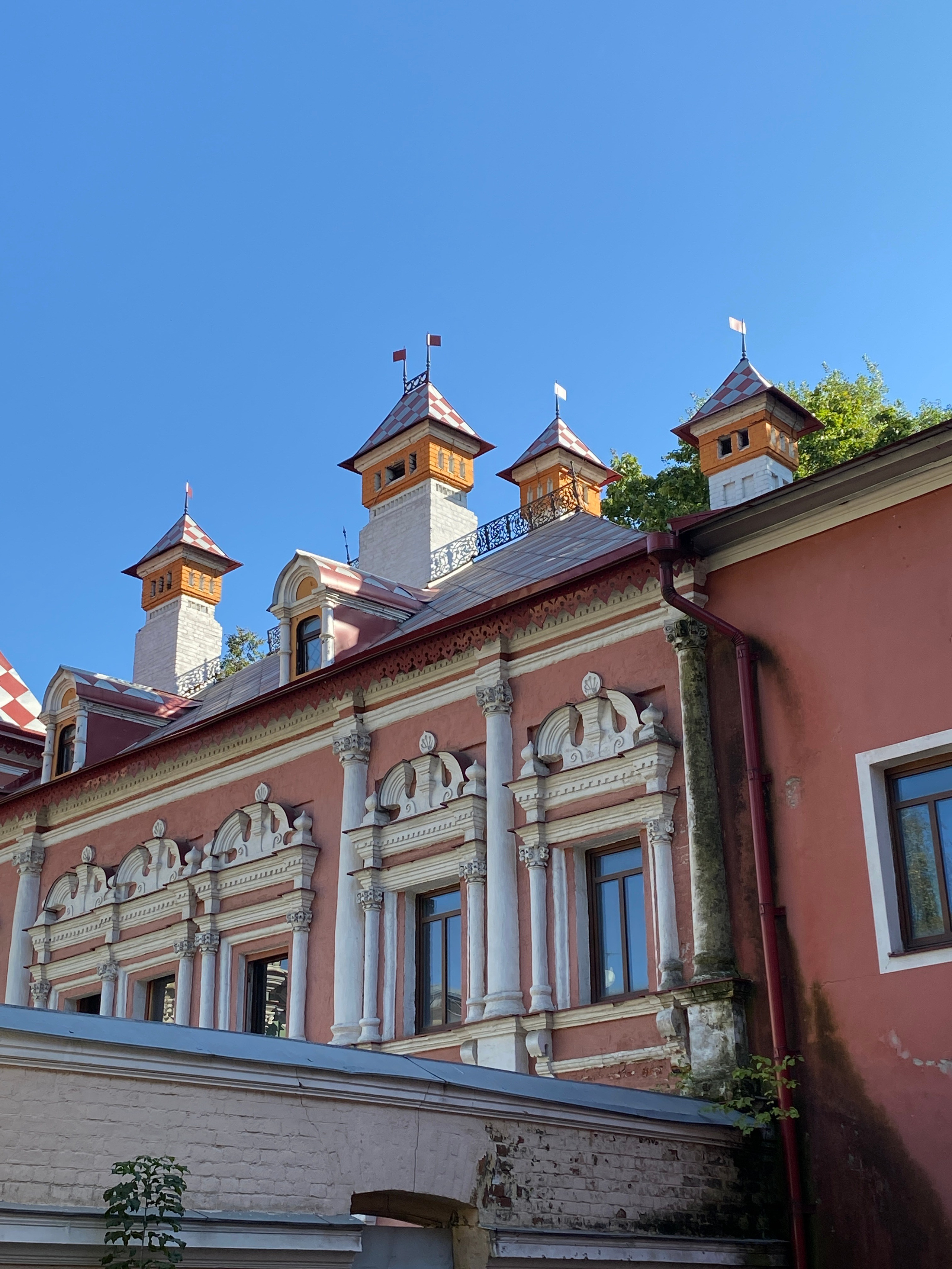 Марина Стеблянская - аттестованный экскурсовод по Москве. П&П — Полезное с Приятным. Фотоэкскурсии — Москва на память. Экскурсовод и фотограф в Москве. Увези столицу в своём альбоме!