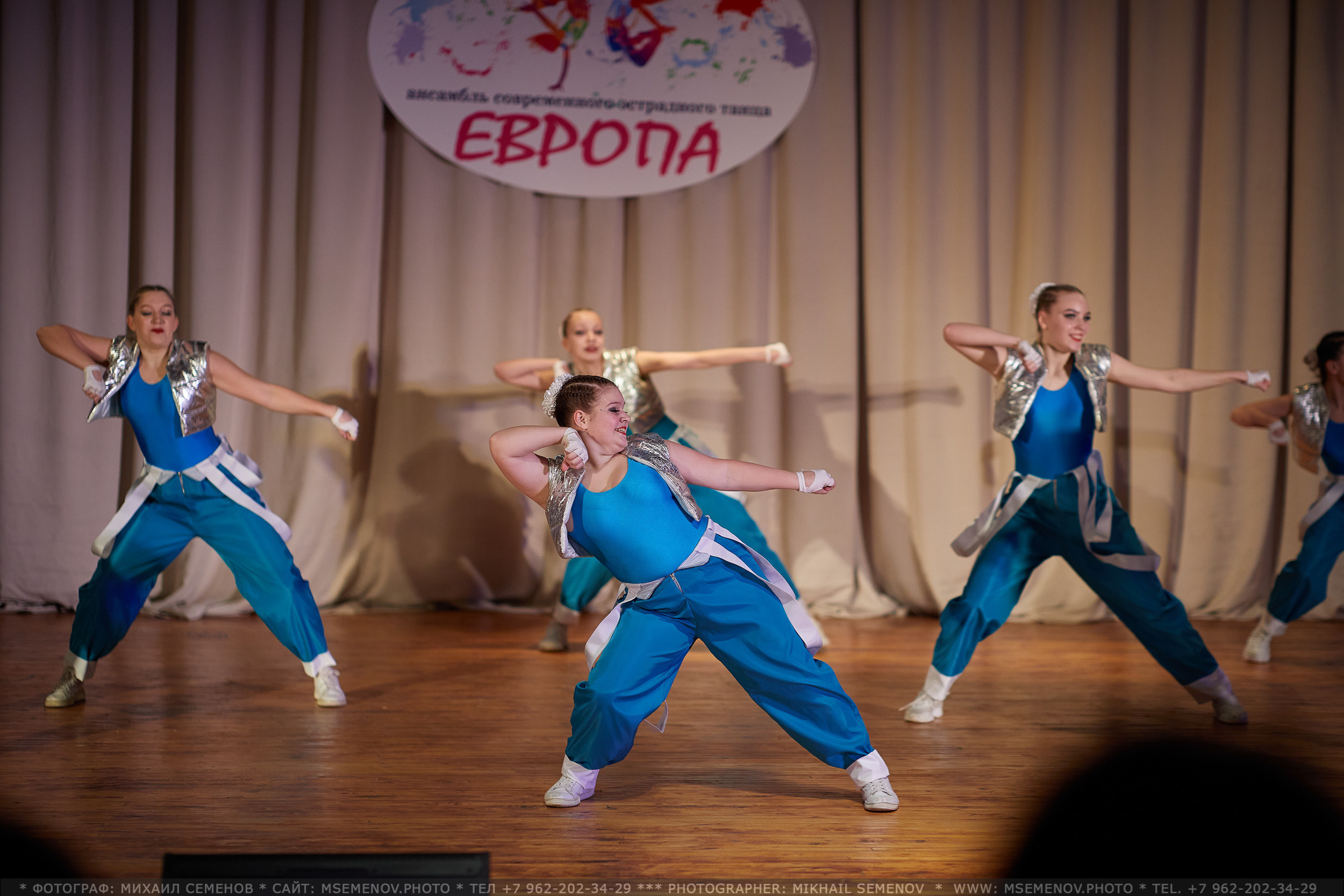 АНОНС фоторепортаж Концерта ансамбля «ЕВРОПА». Photographer for business Mikhail Semenov. Aqua photo studio, photo school