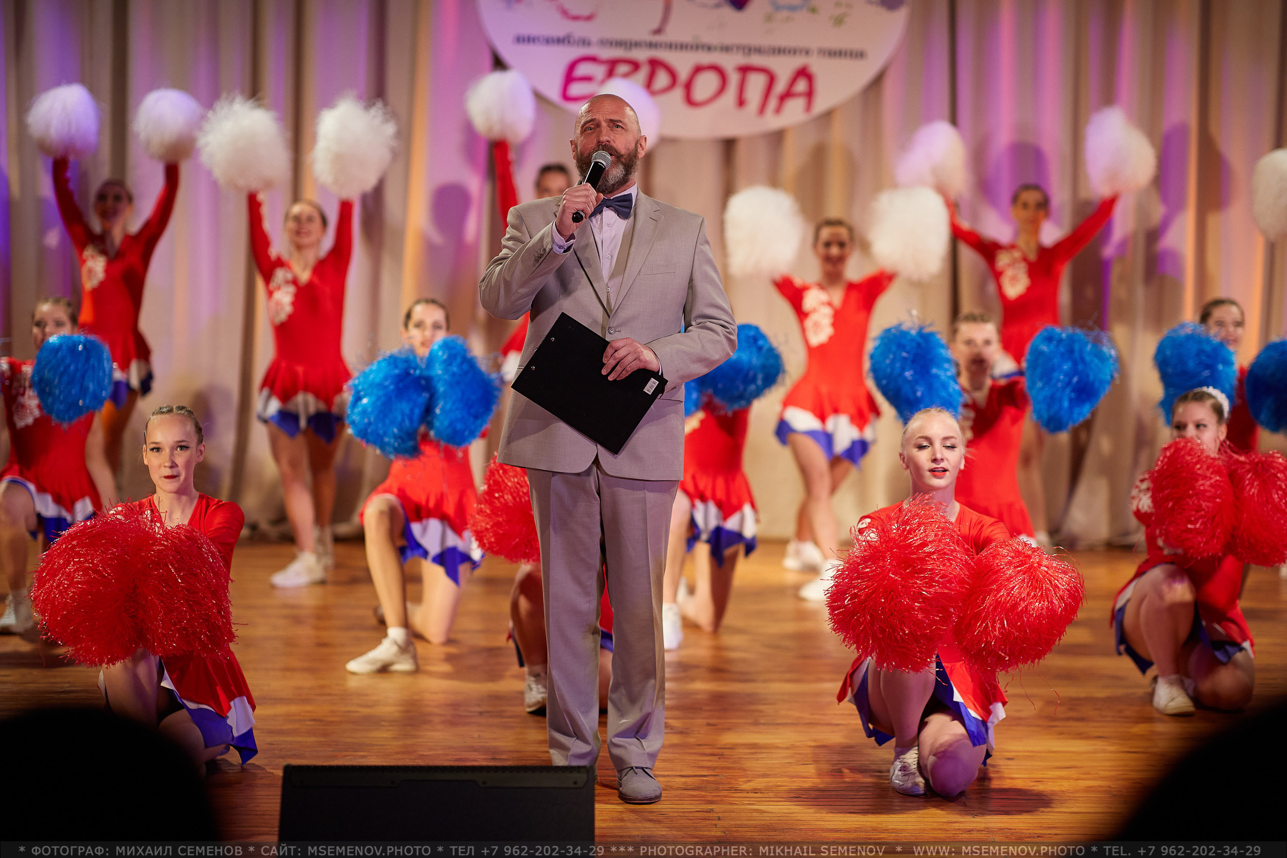 АНОНС фоторепортаж Концерта ансамбля «ЕВРОПА». Photographer for business Mikhail Semenov. Aqua photo studio, photo school