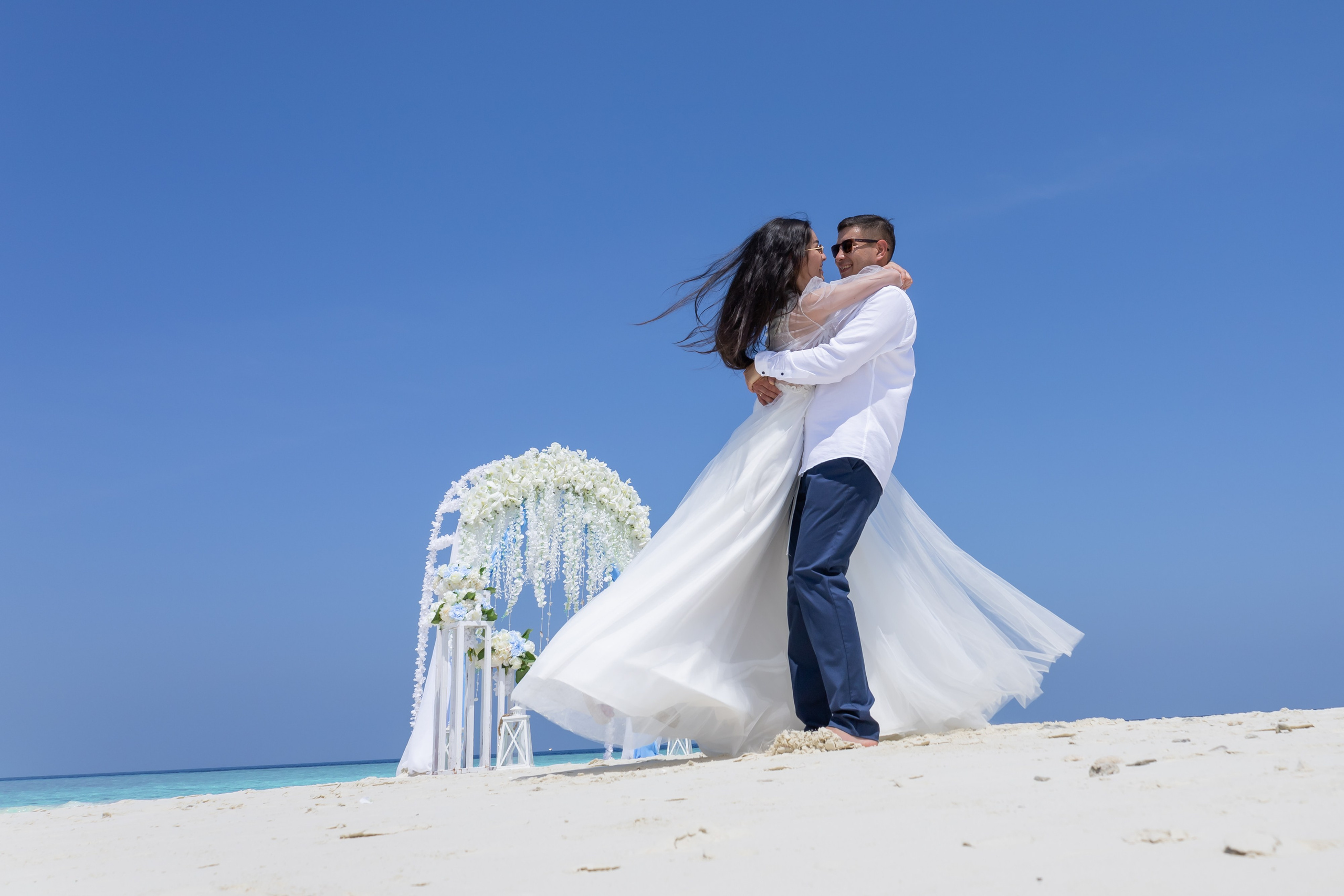 Фотограф свадебный, репортажный, индивидуальный, фото для маркетплейсов, брендов, автосалонов