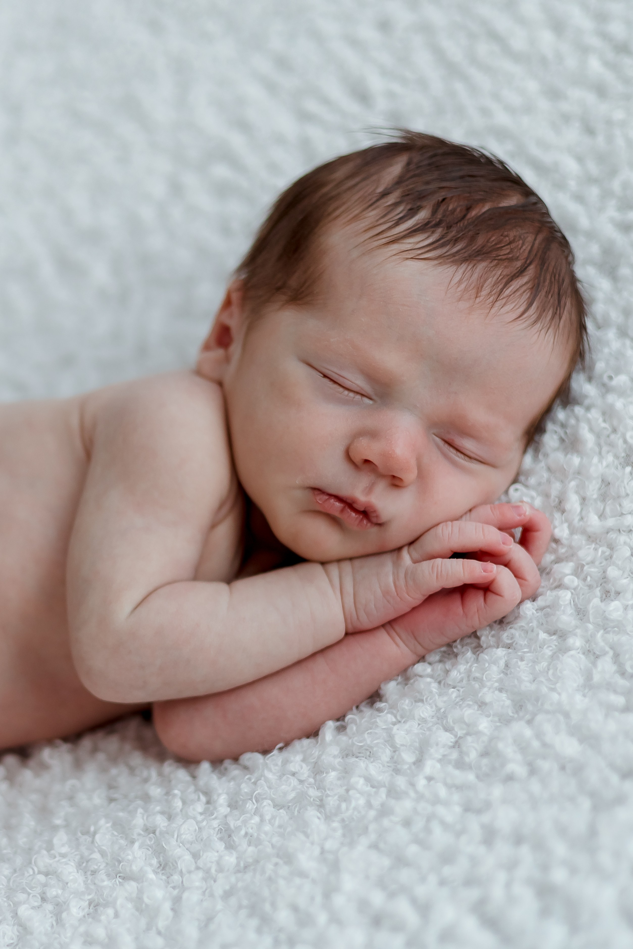 Роберт, 8 дней. Семейный и детский фотограф в Железногорске Саламахо Ольга