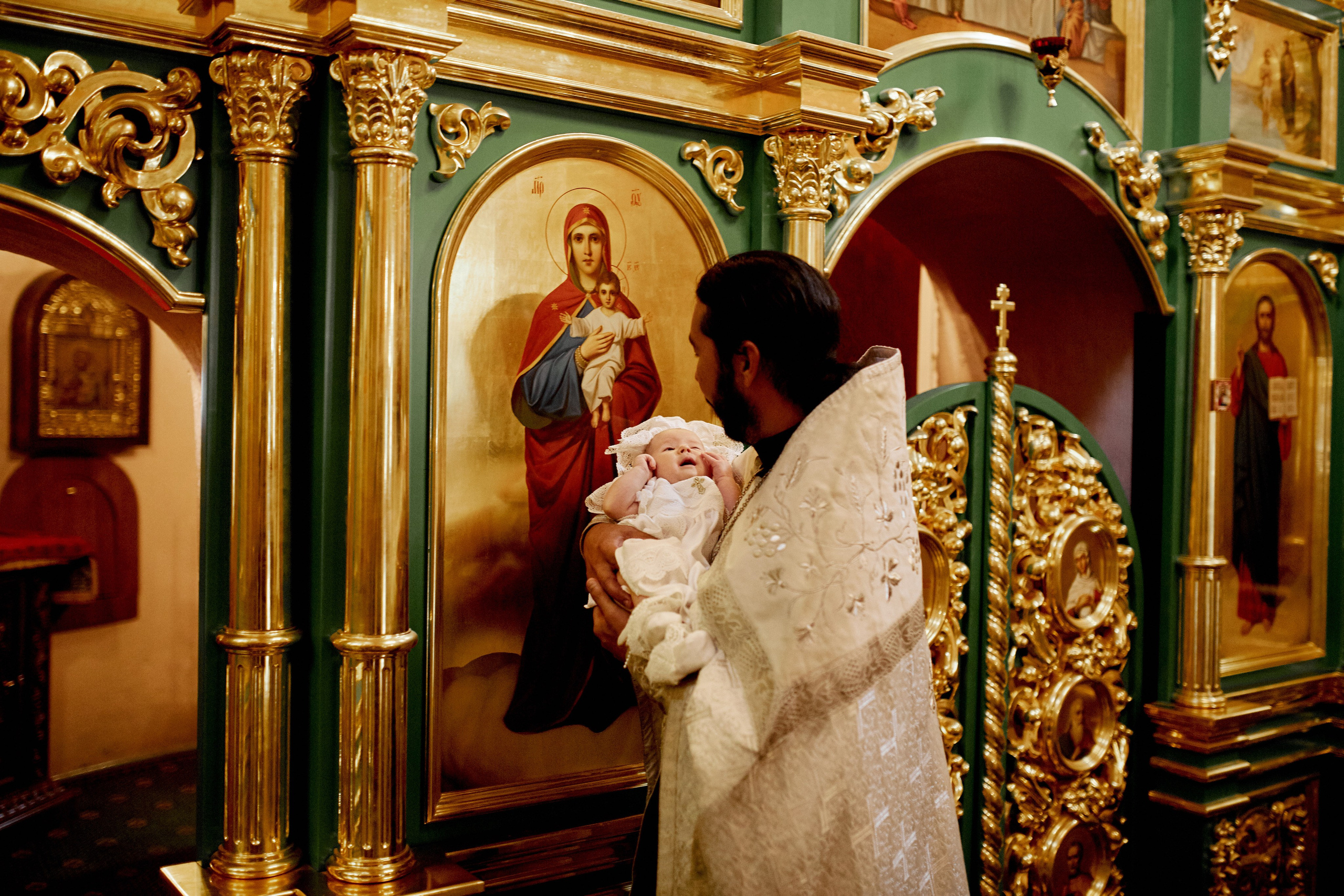 Фотограф на крещение в Москве, заказать услуги проф фотосъёмки — Цены и стоимость услуг фотосъёмки крещения
