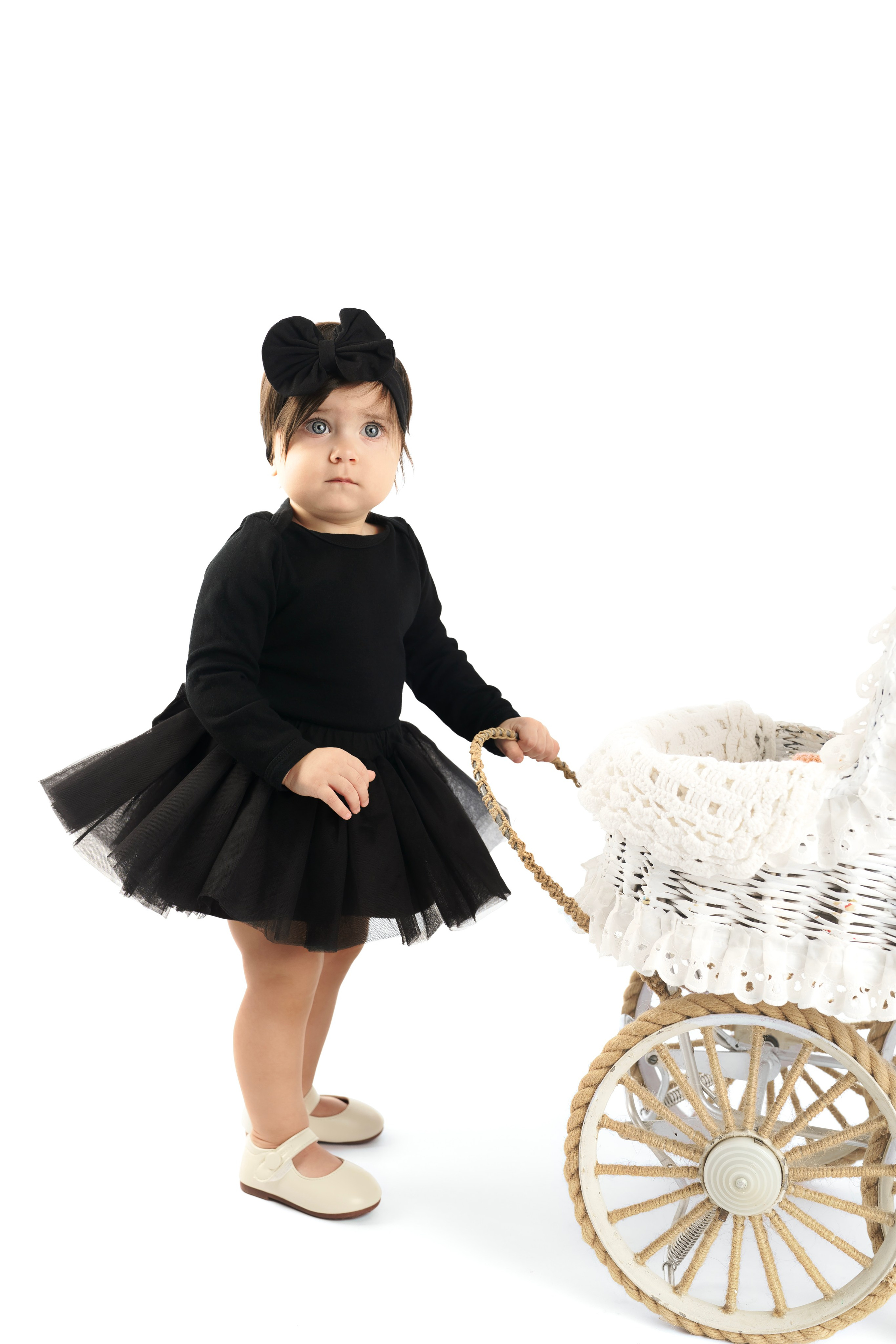 Годовасие. Фотограф новорожденных, детей до года и беременных в Симферополе