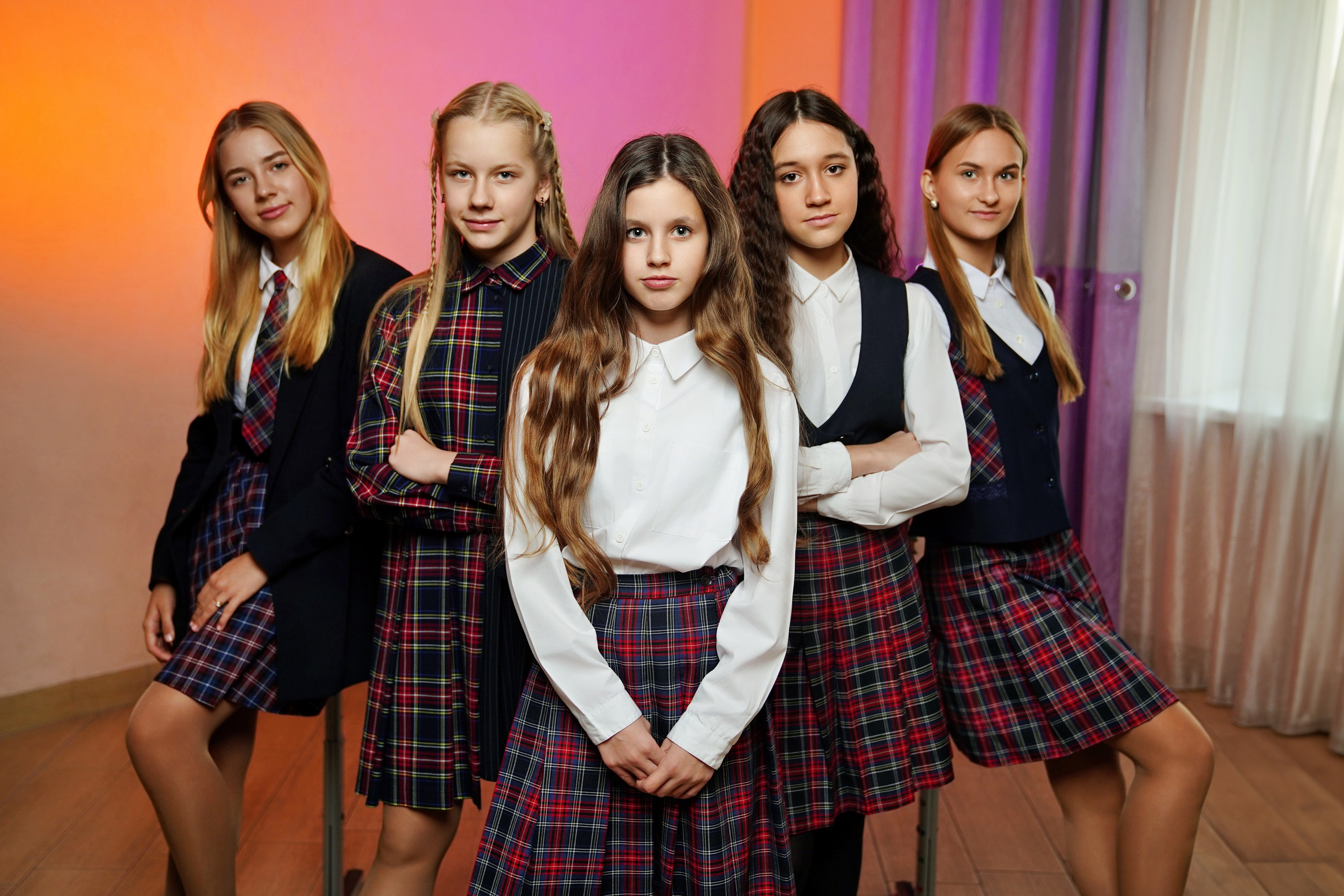 Виньетка + портреты. GOTRA — выпускные альбомы в Тюмени