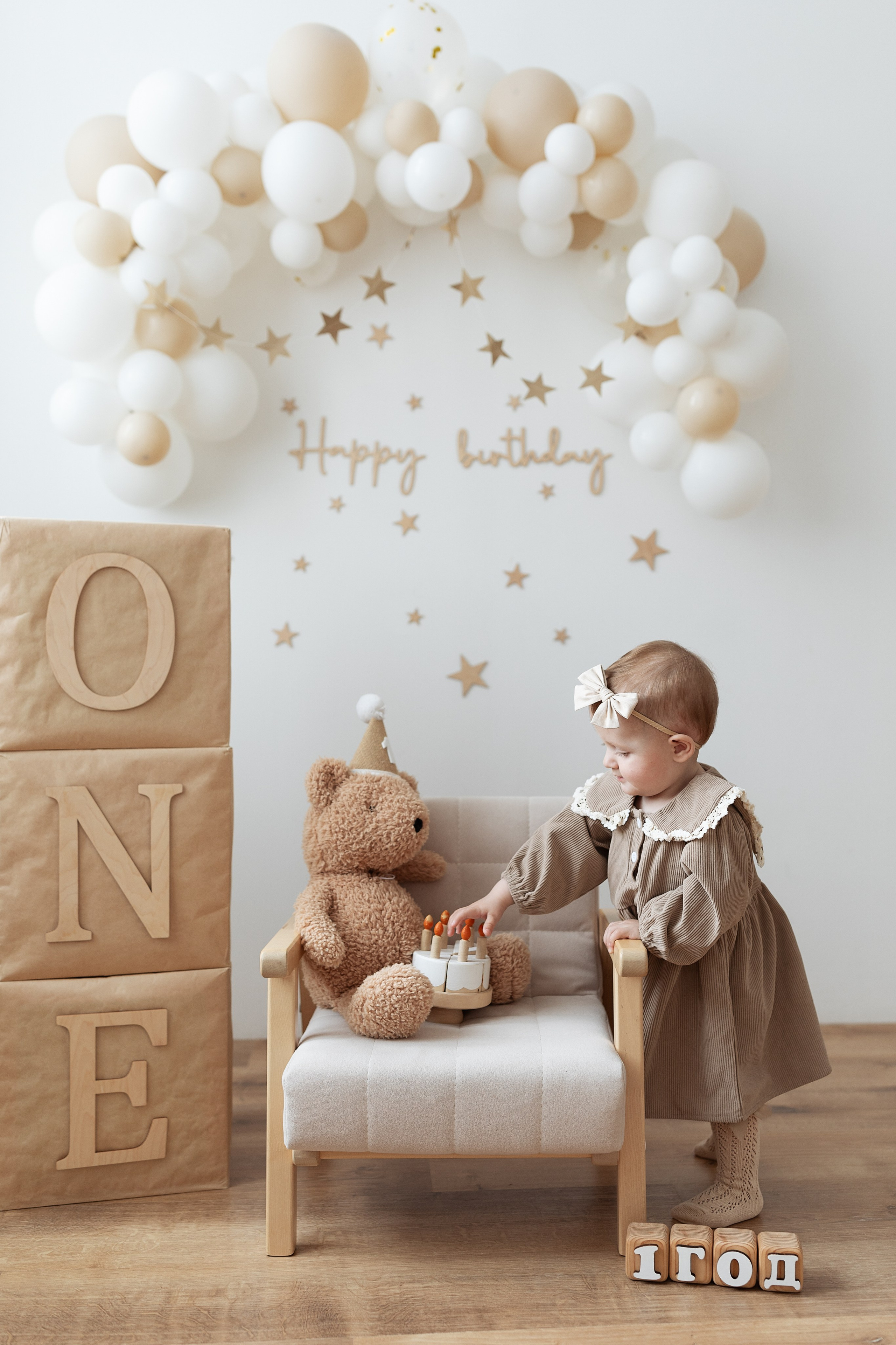 Анюте 1 годик. Фотограф на годик Хабаровск Детский и семейный фотограф в Хабаровске Юлия Матвиенко