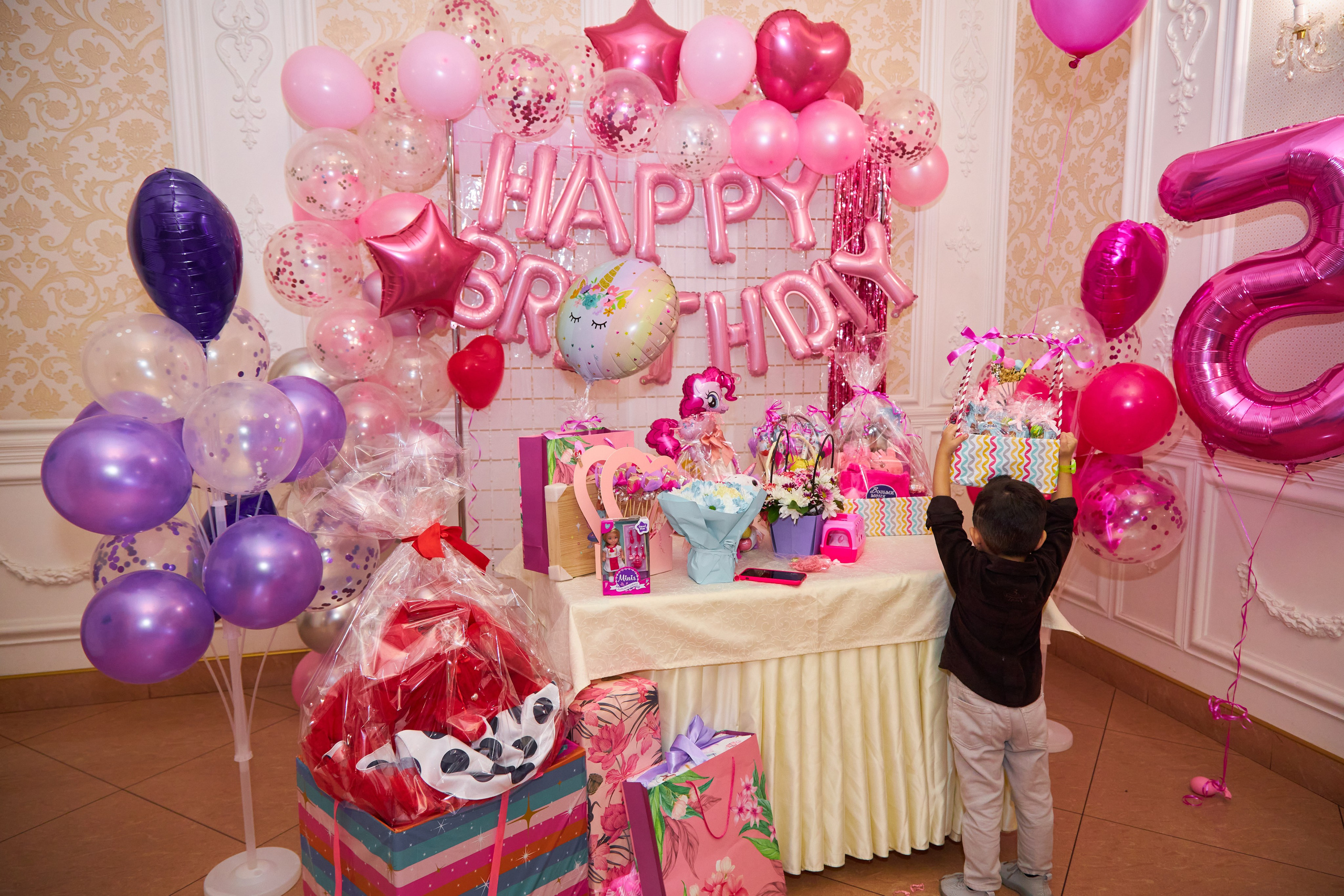 Детский День рождения. Семейная фотосессия и съёмка в школе СПб Сударикова Мария