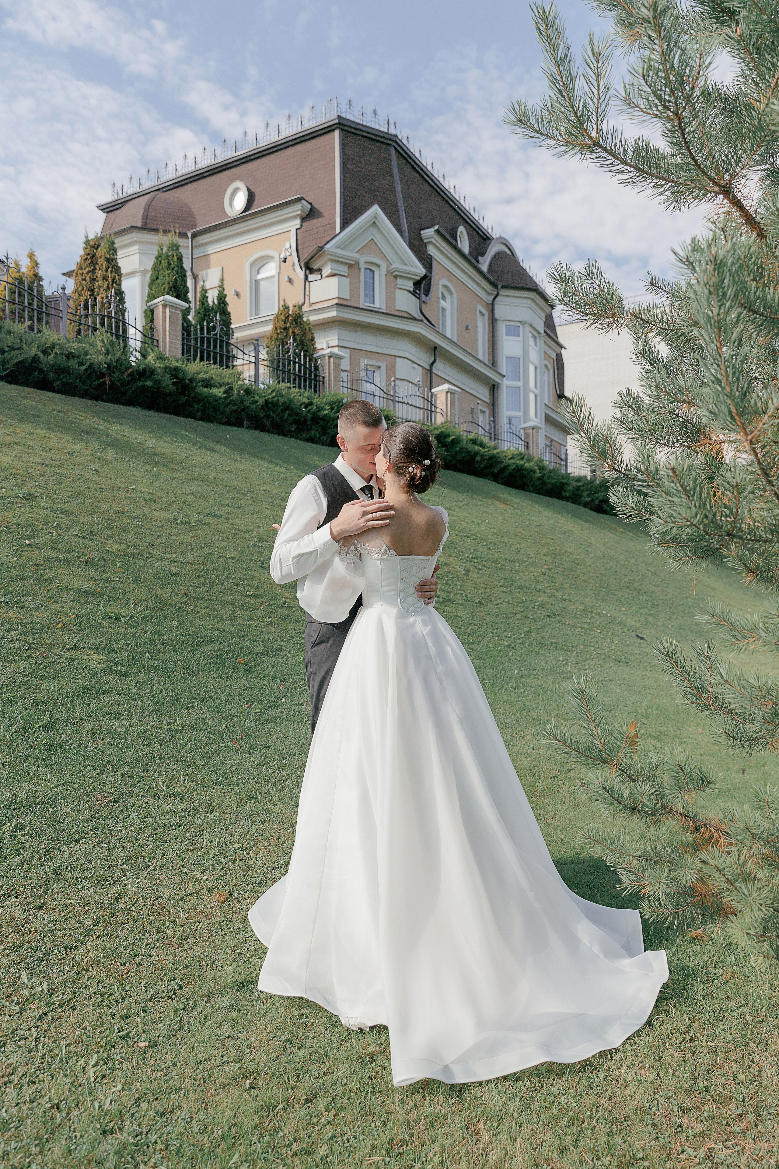 Фотограф на свадьбу в Твери и Тверской области. Свадебный и семейный фотограф в Твери и Тверской области