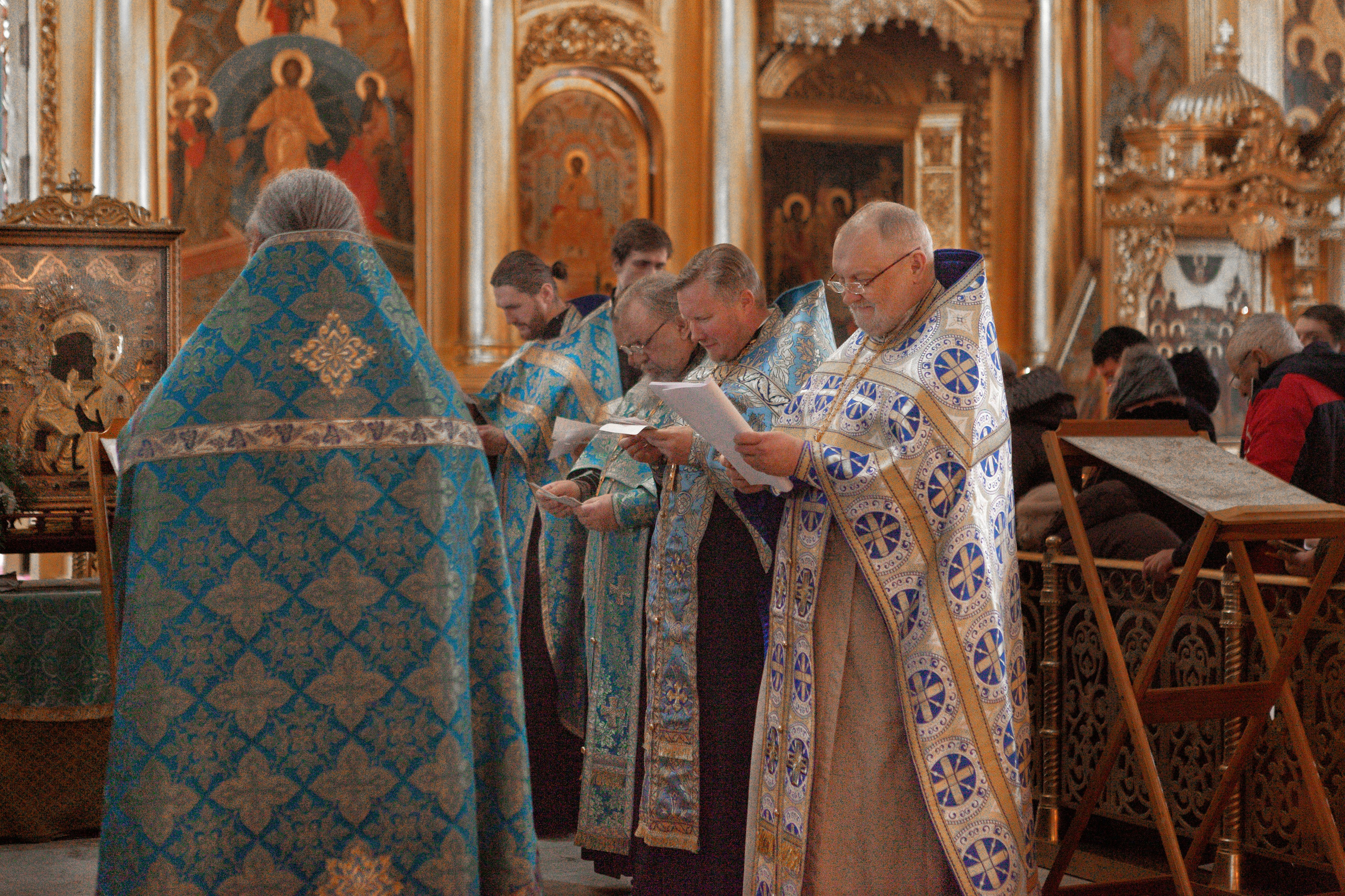 Молебен с Акафистом перед чудотворным Образом Богородицы