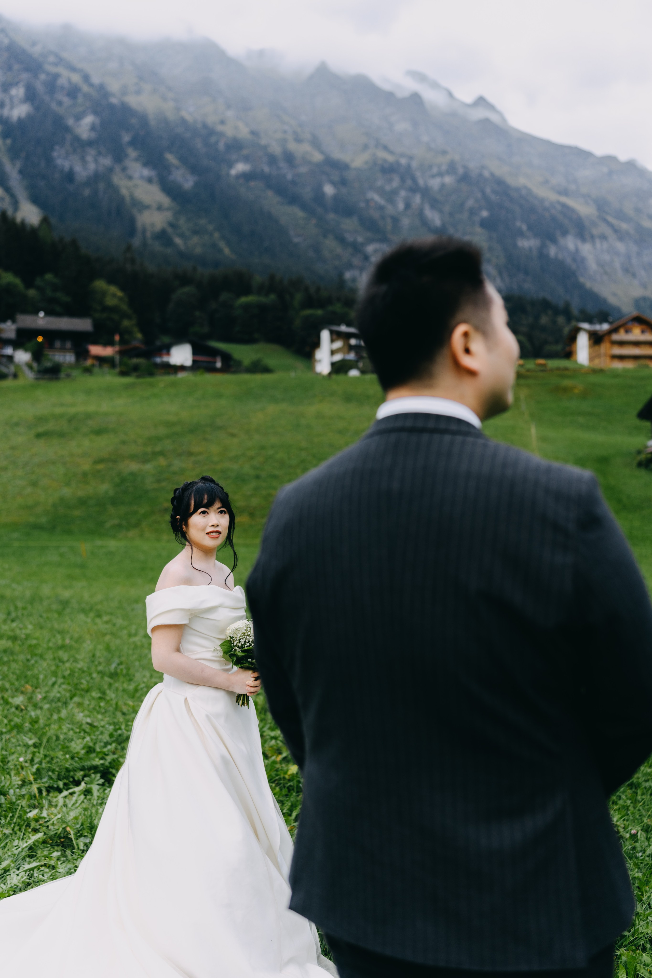 Élopement à Lauterbrunnen | Photographie de mariage. Photographe de Mariage Professionnelle — Genève & Suisse Romande | Tanya Creator