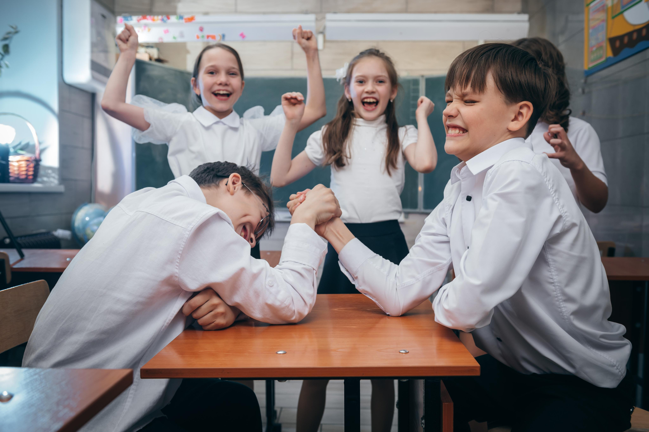 Начальные классы. Современные выпускные альбомы в Новосибирске