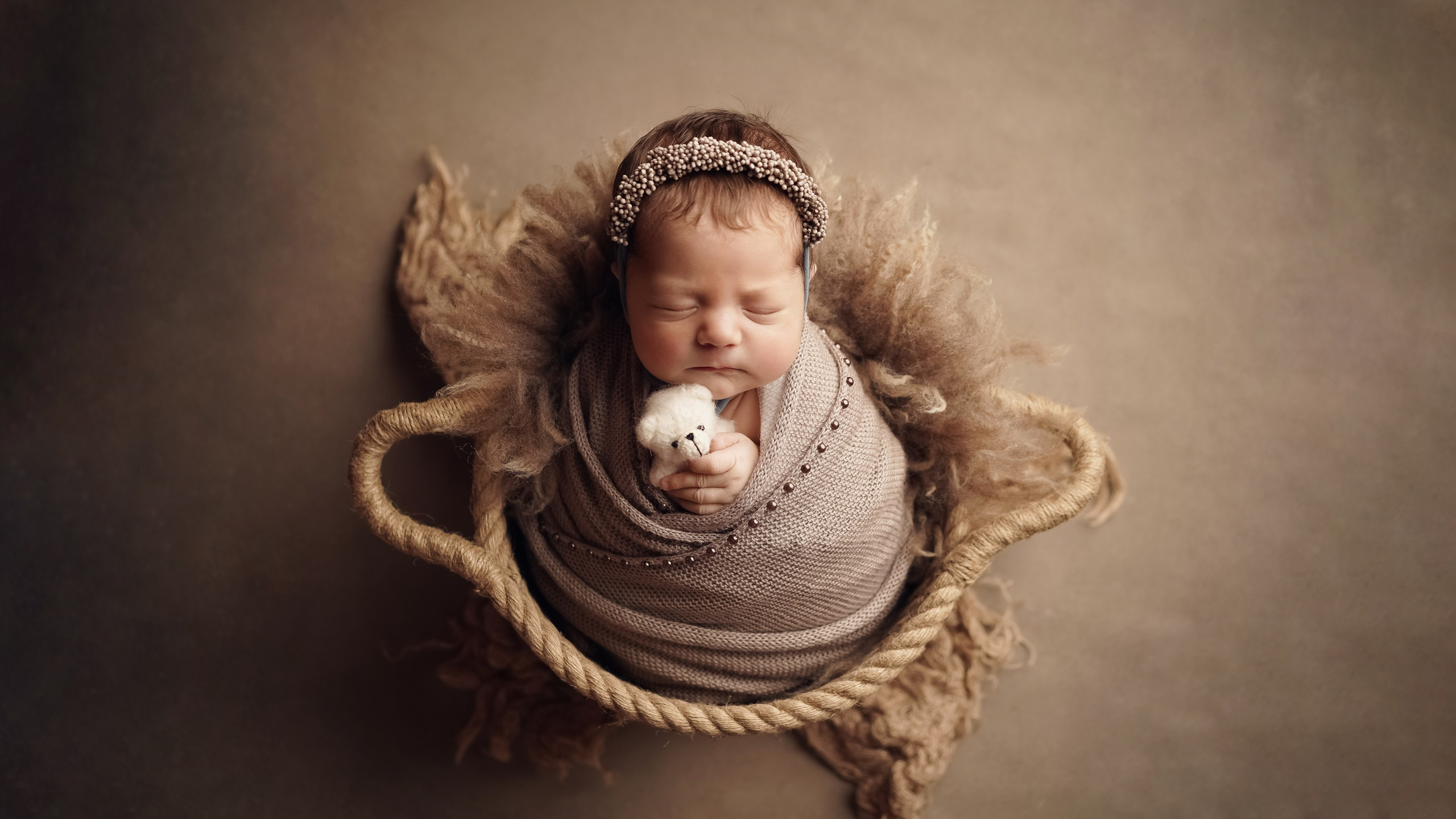 Фотограф новорожденных в Ялте