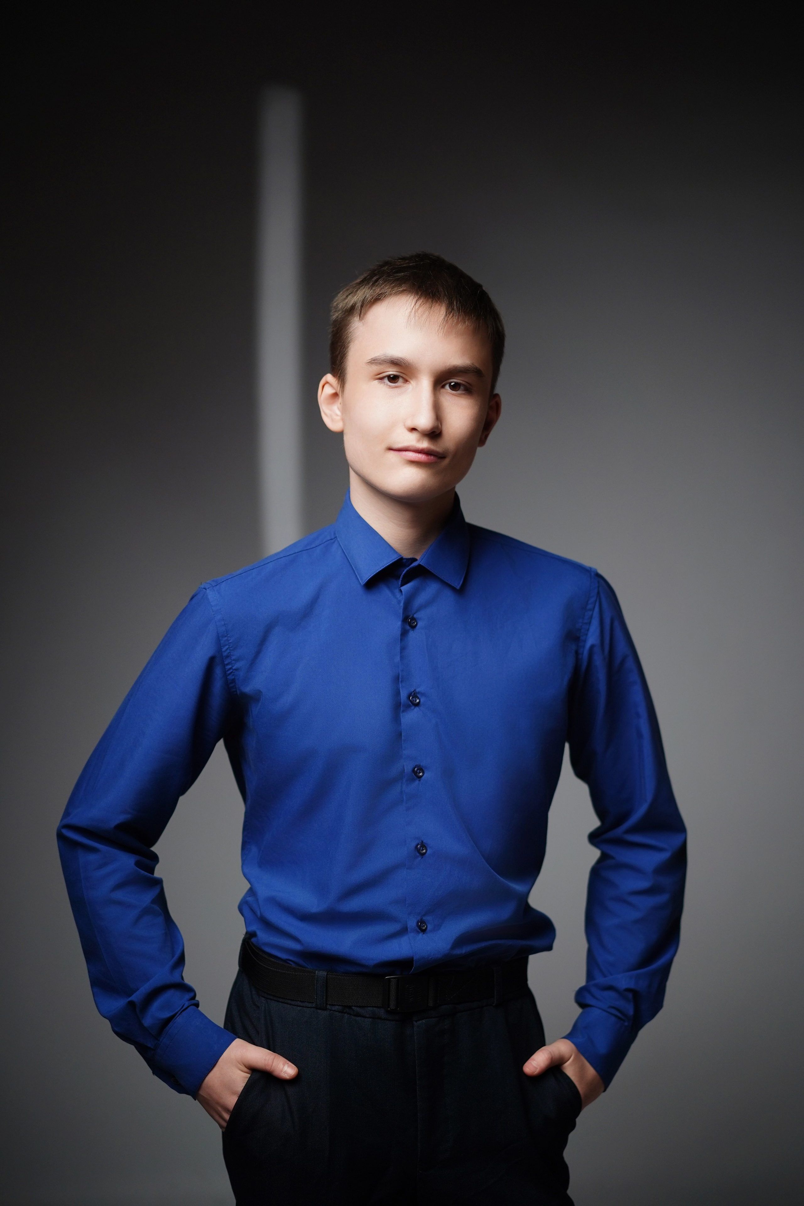 Стиль портрета в студии. GOTRA — выпускные альбомы в Тюмени