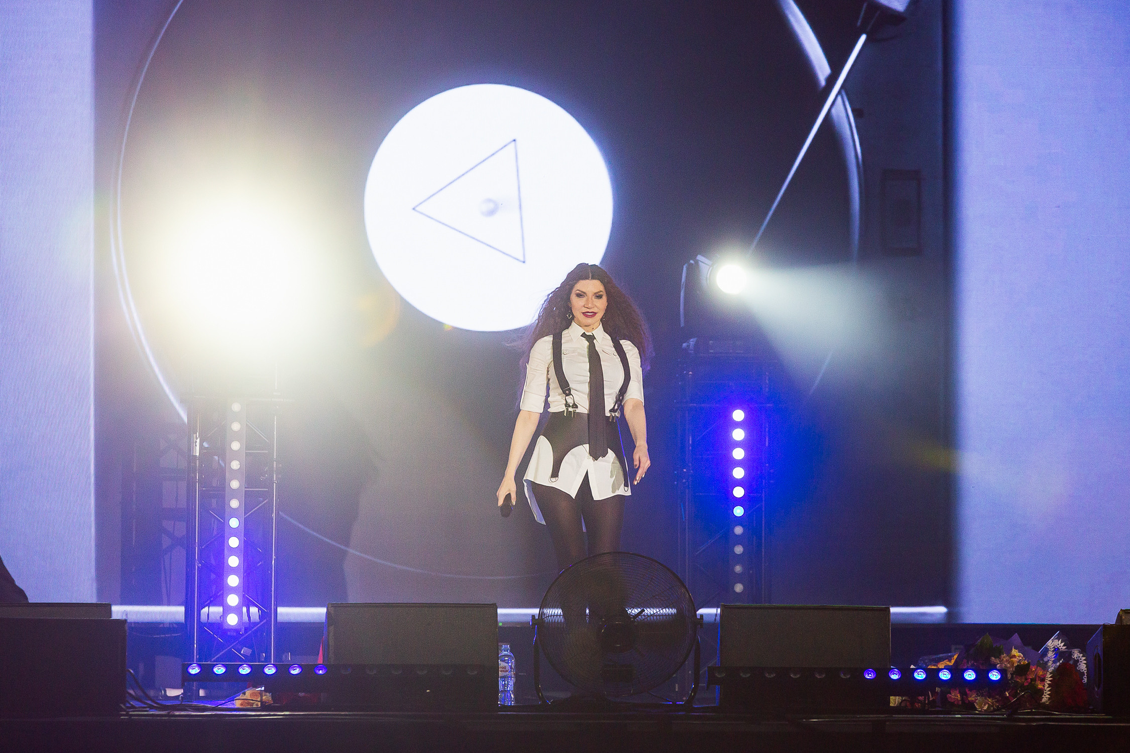 Профессиональный репортажный фотограф в Санкт-Петербурге и области. Концертная фотосъёмка на заказ. Репортажная концертная фотосъёмка в СПб. Фотограф Сергей Пушкин. Услуги фотографа. Фотограф на мероприятие.