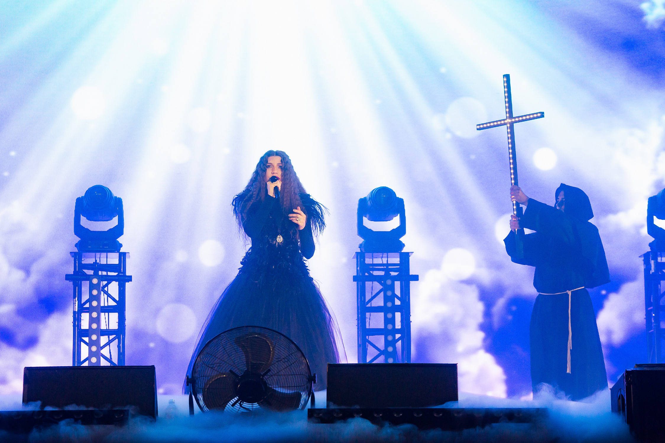 Профессиональный репортажный фотограф в Санкт-Петербурге и области. Концертная фотосъёмка на заказ. Репортажная концертная фотосъёмка в СПб. Фотограф Сергей Пушкин. Услуги фотографа. Фотограф на мероприятие.