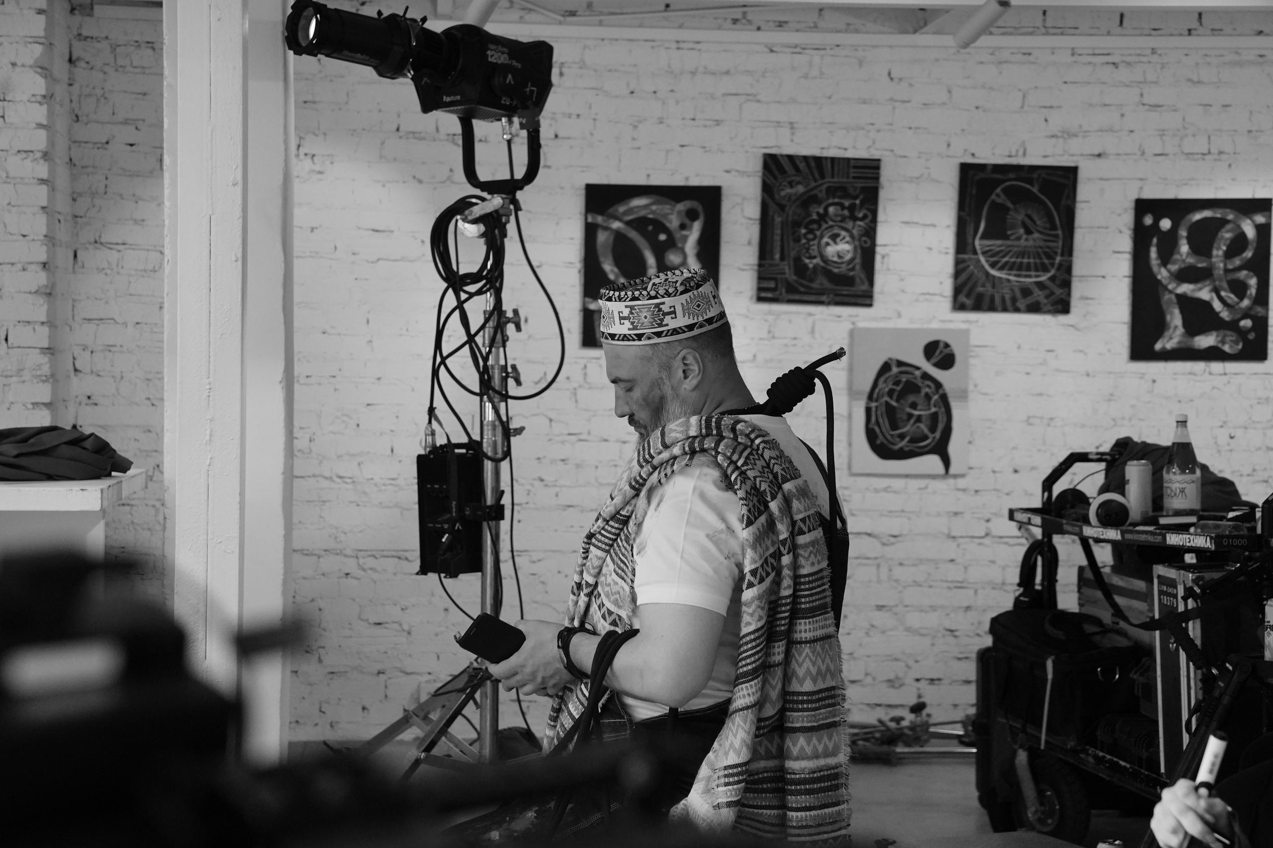 За кадром — Сериал " Стерва ". Beardy Pix