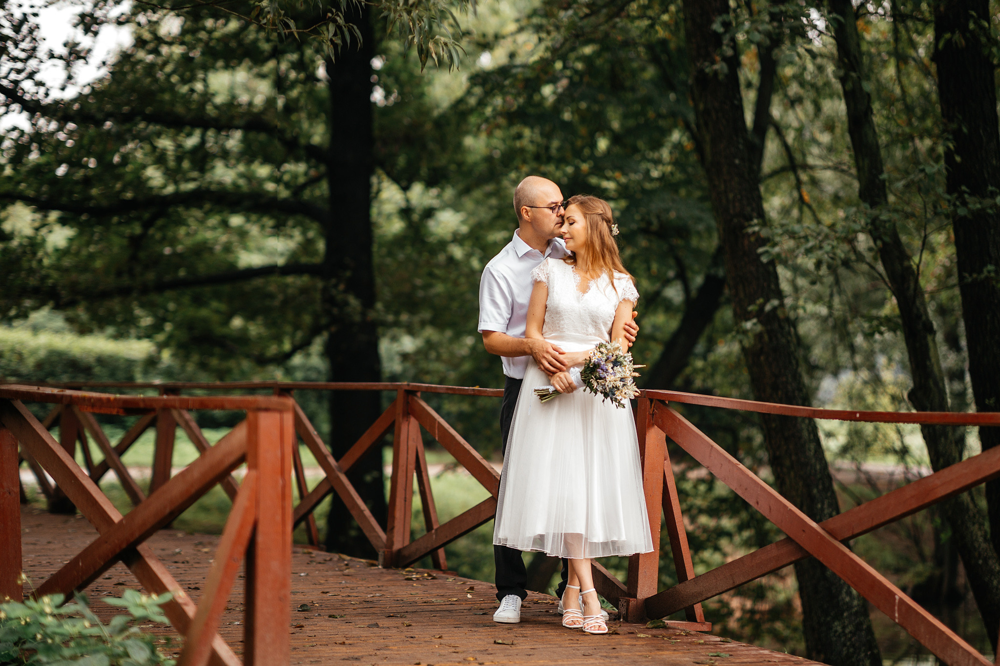 Свадебная фотосессия в парке Кузьминки
