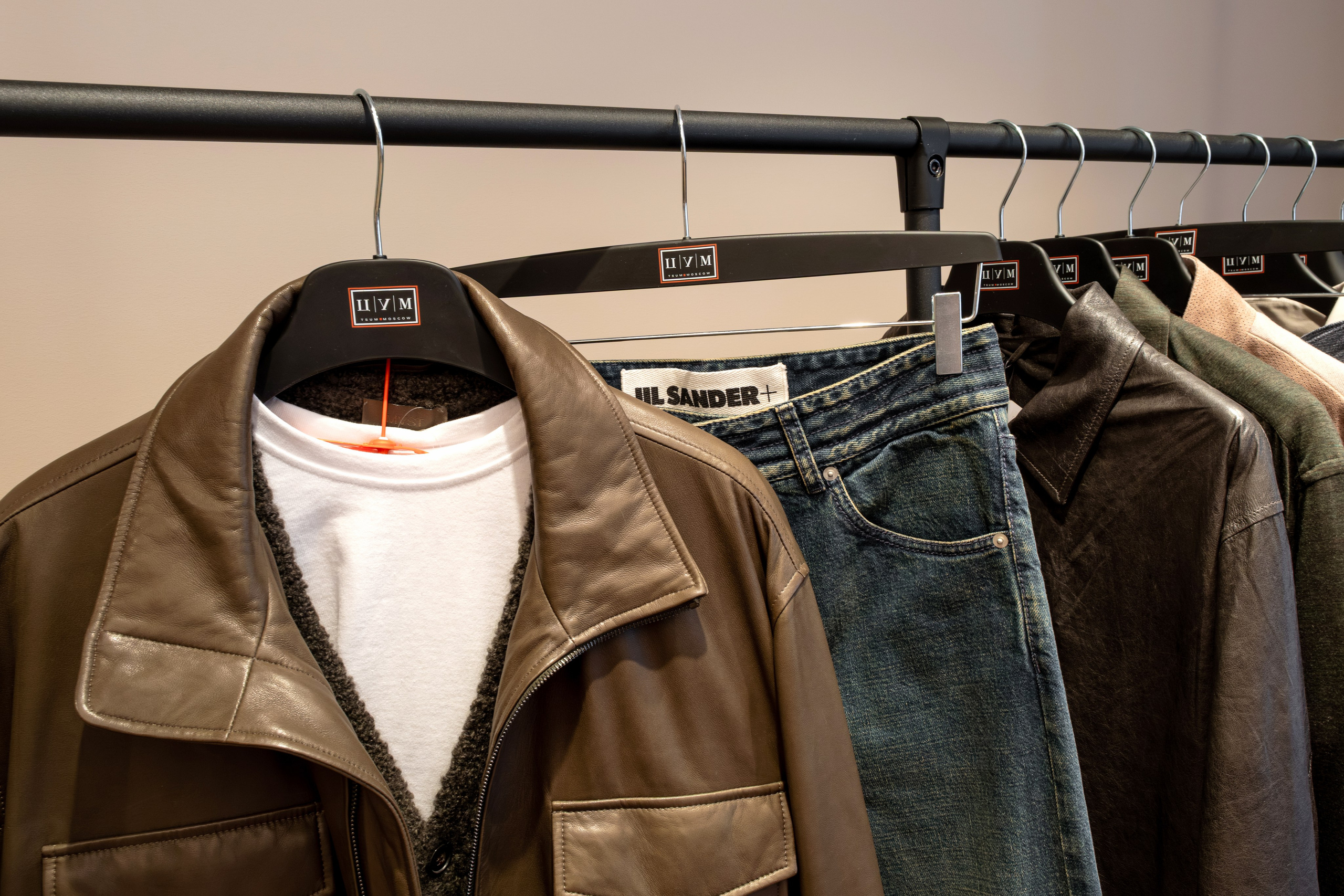 ЦУМ. Фотограф и видеограф в Тюмени Анна Жагорина, ваши фото еще не отдавали так быстро!