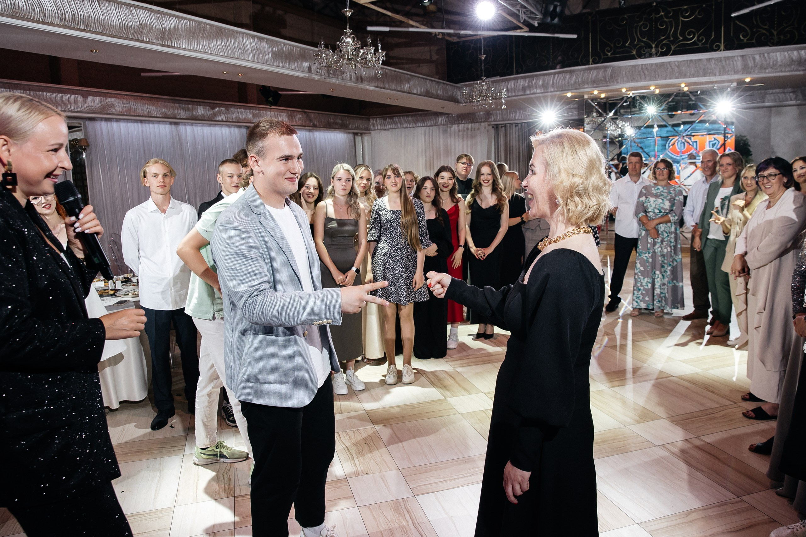 Выпускной 2024. Свадебный фотограф Настя Шелл г. Череповец