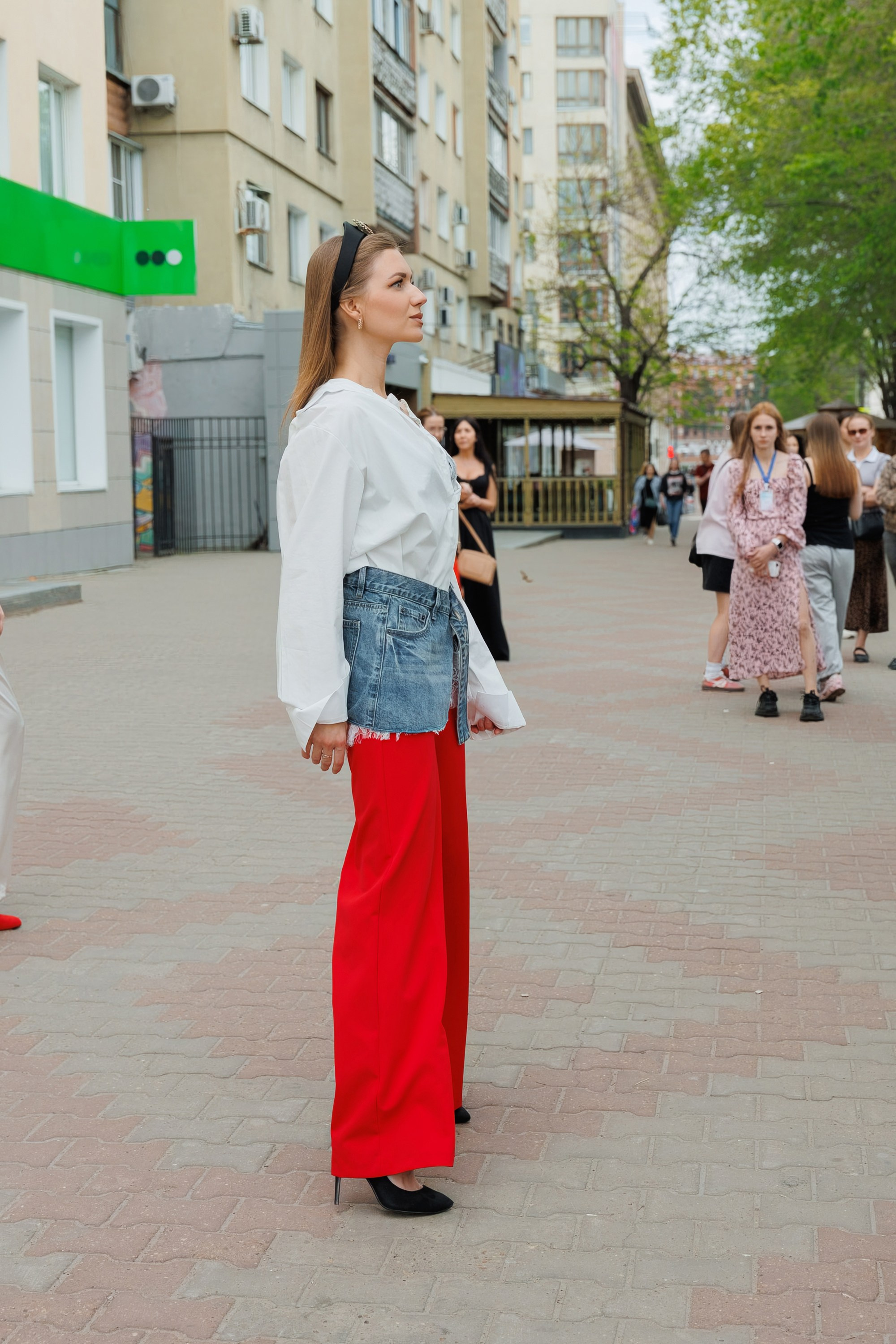 МОДНЫЙ ПОКАЗ. СВОИ. ФОТООТЧЕТЫ-СОБЫТИЯ-МЕСТА