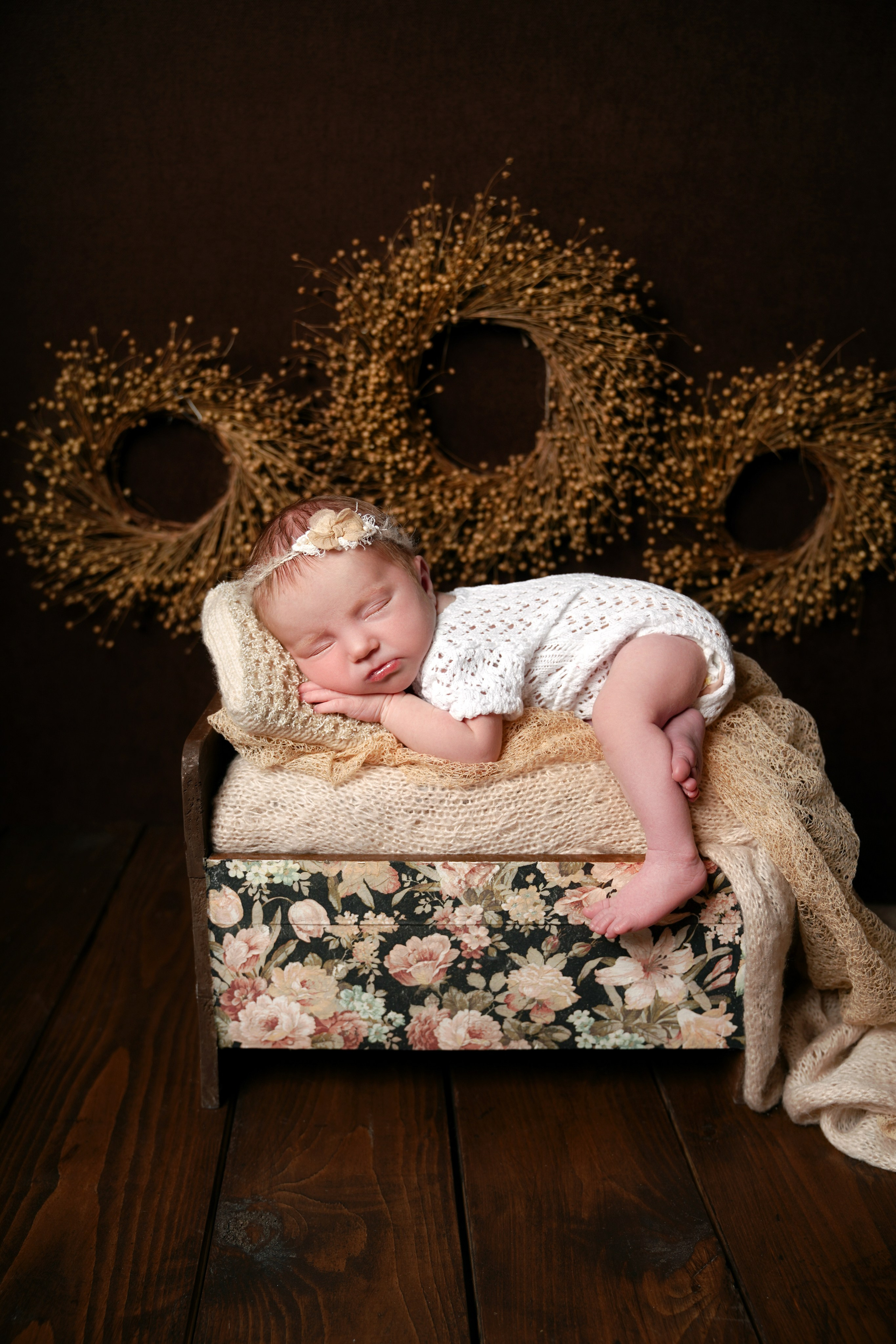 Фотосессия новорожденного (newborn). Фотограф новорожденных, детей до года и беременных в Симферополе