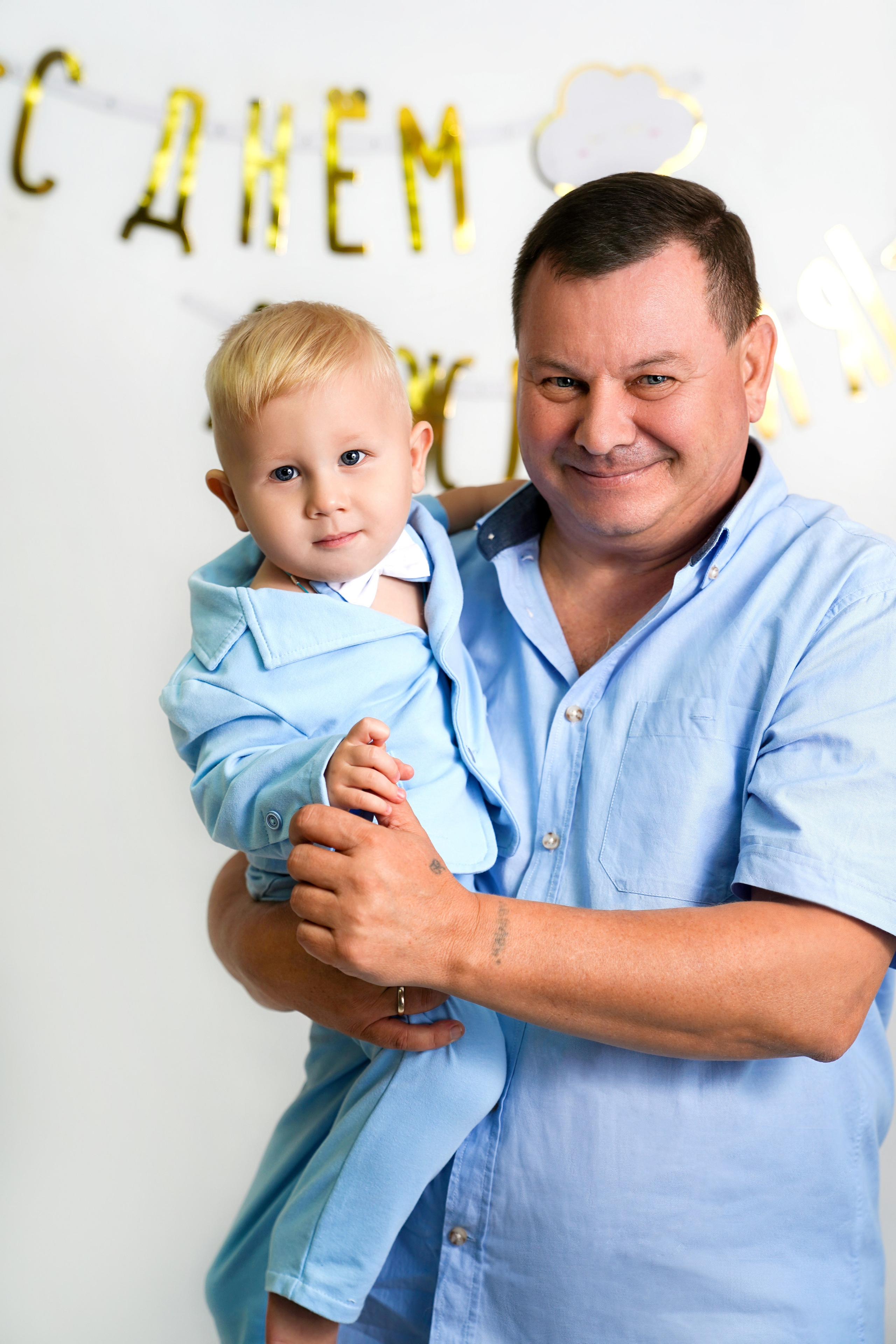 Фотосессия ГОДОВАСИЕ. Фотограф новорожденных, детей до года и беременных в Симферополе