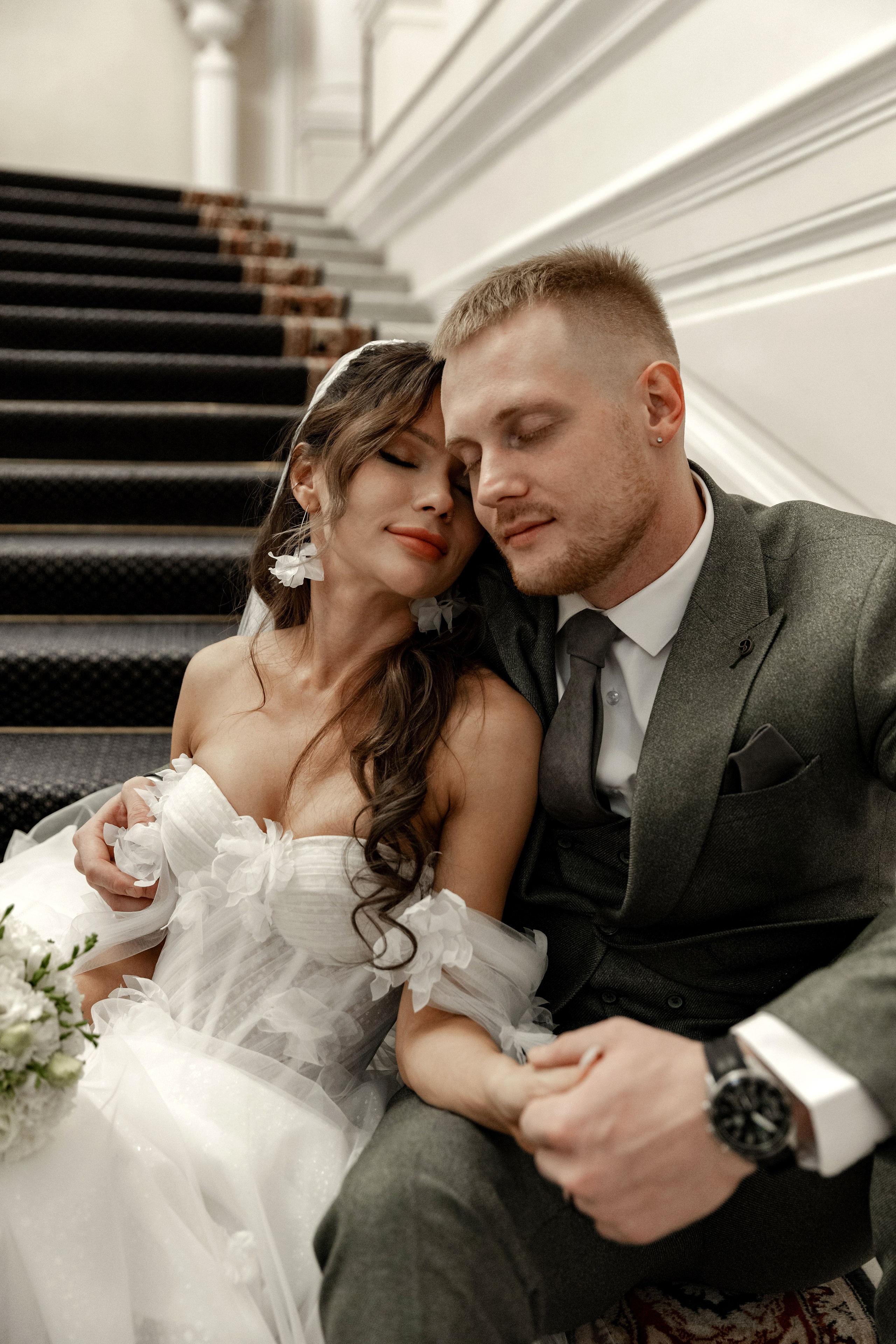 Анонс свадебной серии Насти и Ильи. Свадебный и портретный фотограф в Санкт-Петербурге Надежда Чечулина