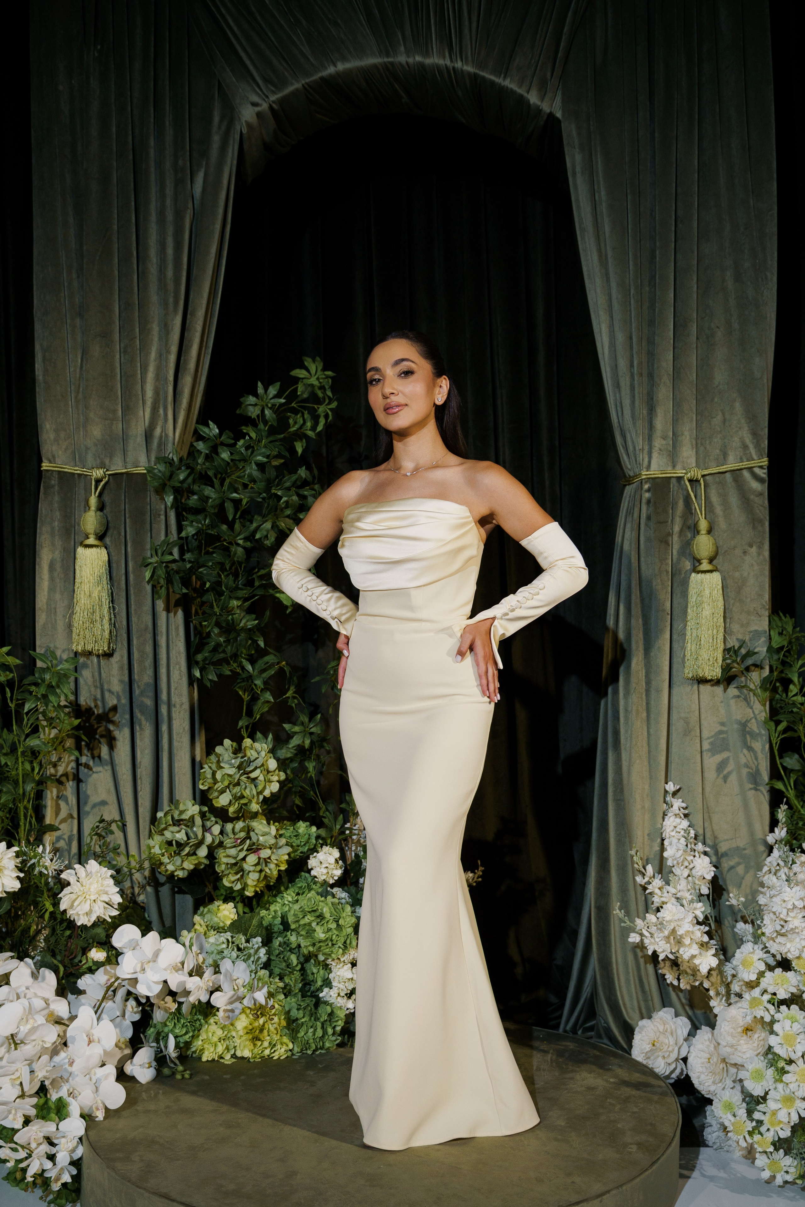 Сватовство в Краснодаре от лучших свадебных фотографов и операторов ТВИНС СТУДИО. ТВИНС СТУДИО — лучшие свадебные фотографы и видеографы в Краснодаре