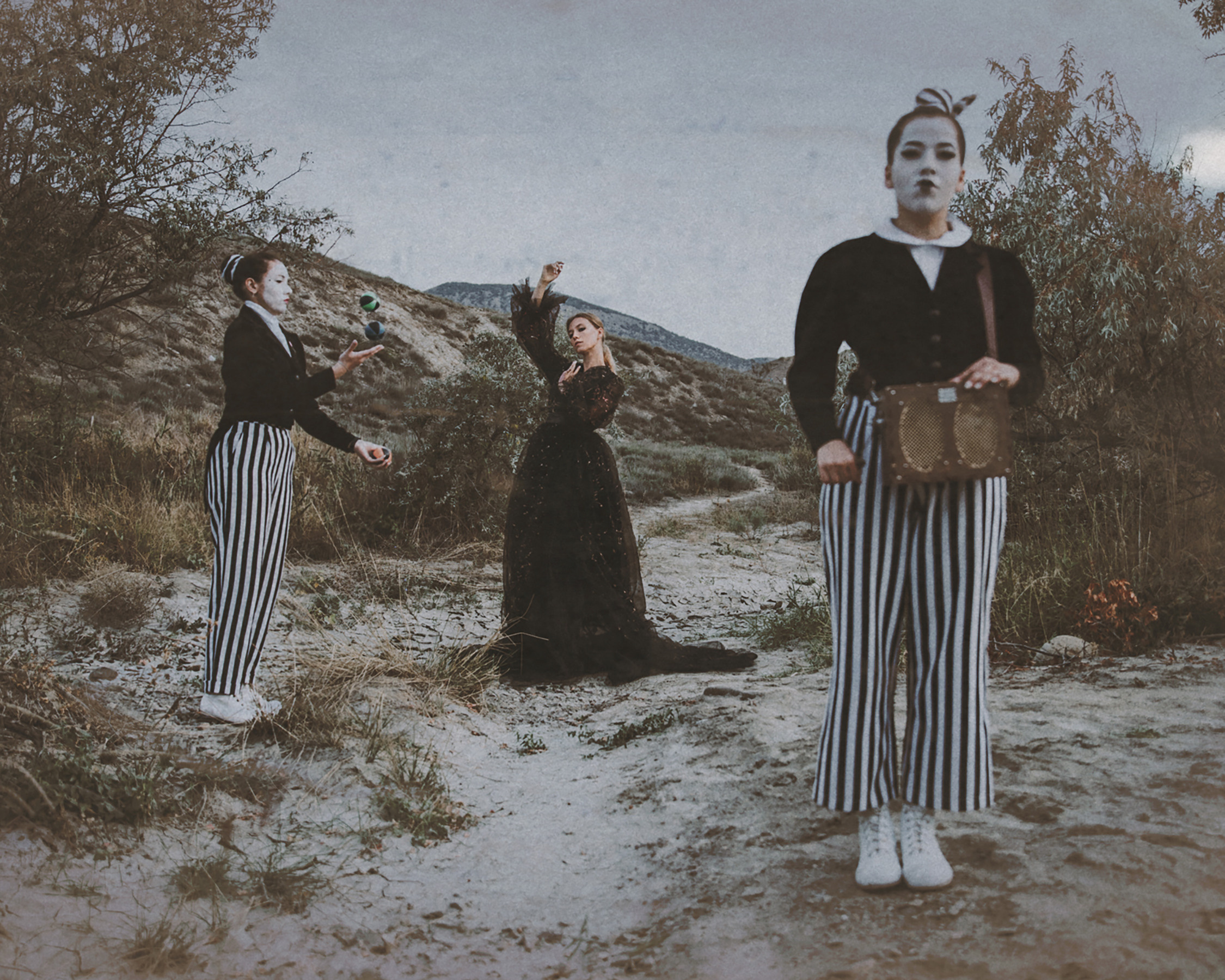 Компейн. Ozarenie