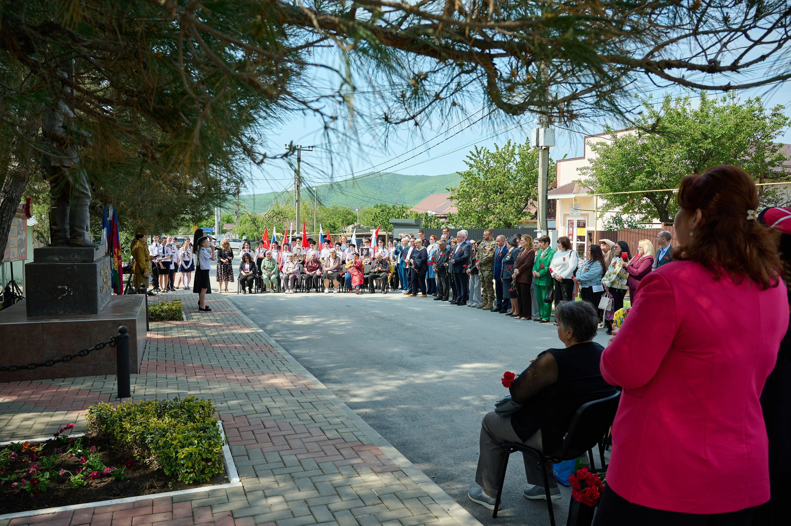 Митинг к 9 мая в с. Виноградное. Жизнь курорта Кабардинка в фотографиях