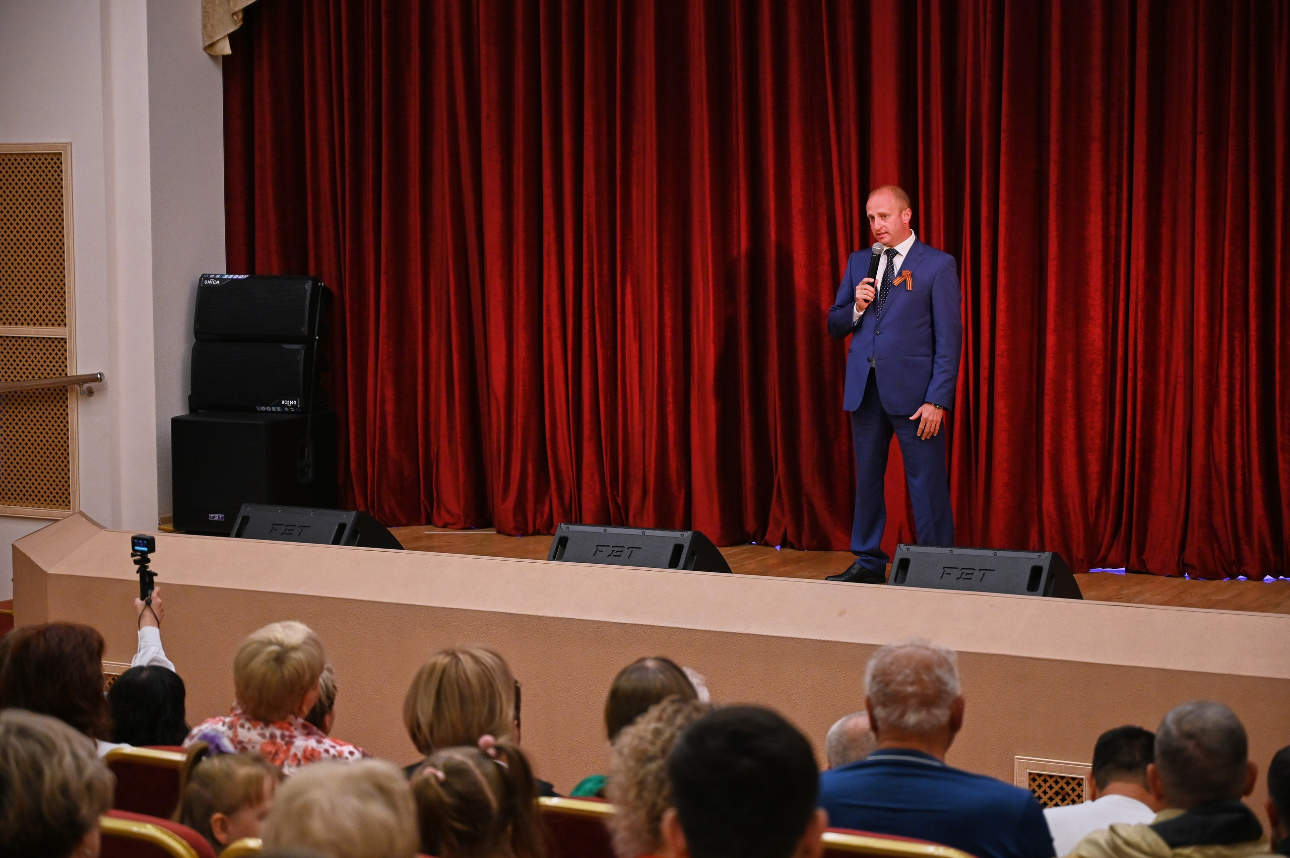 9 мая в ДК КАбардинки. Жизнь курорта Кабардинка в фотографиях