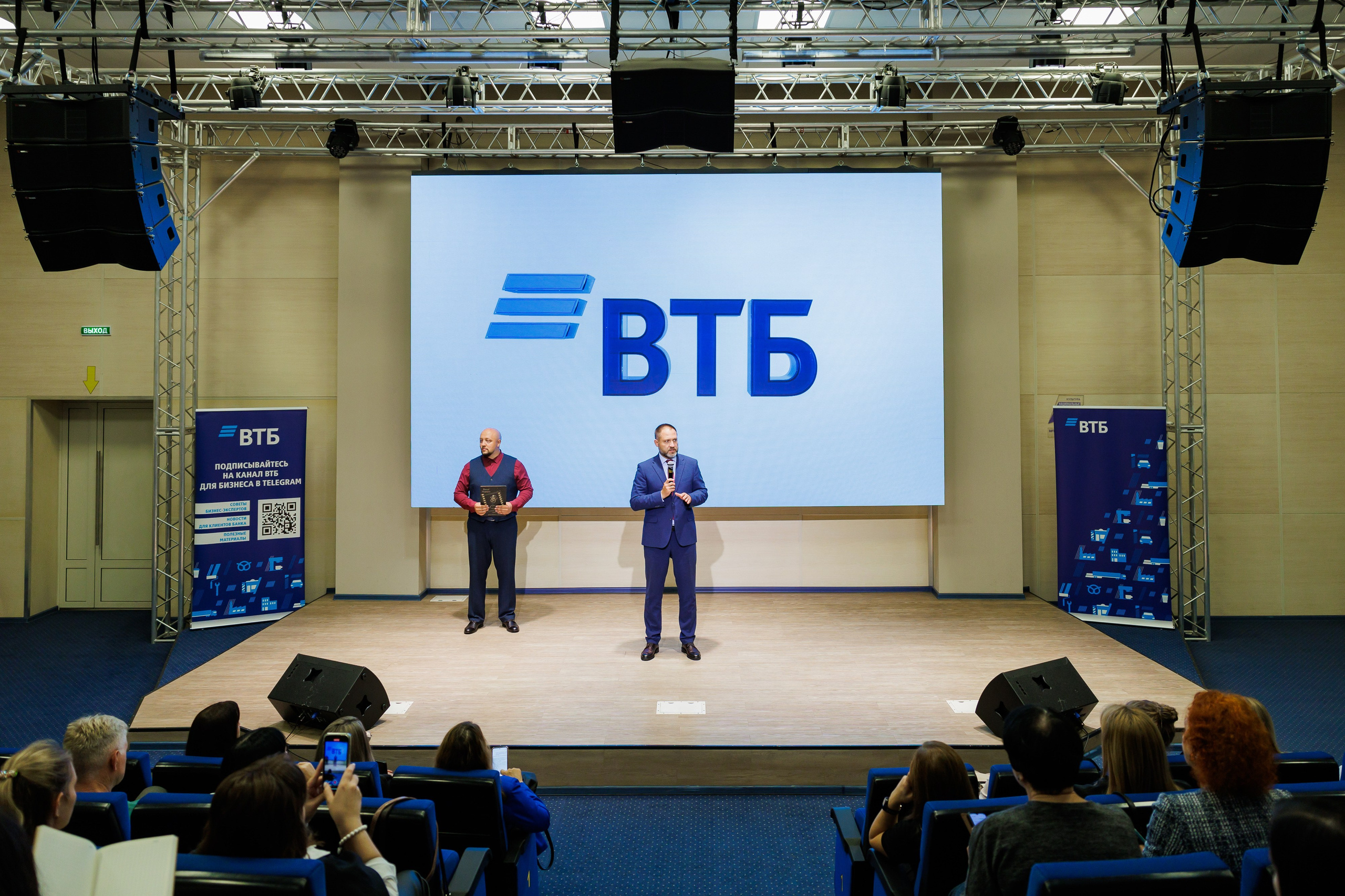 Репортажный фотограф в Новокузнецк. Фотограф в Новокузнецке Бахтияр Омуров