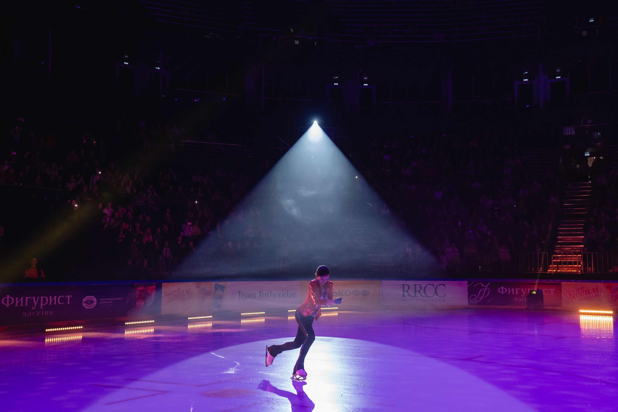 Шоу «Чемпионы на льду» в Новосибирске. Воробьева Ксения — Спортивный и танцевальный фотограф Новосибирск