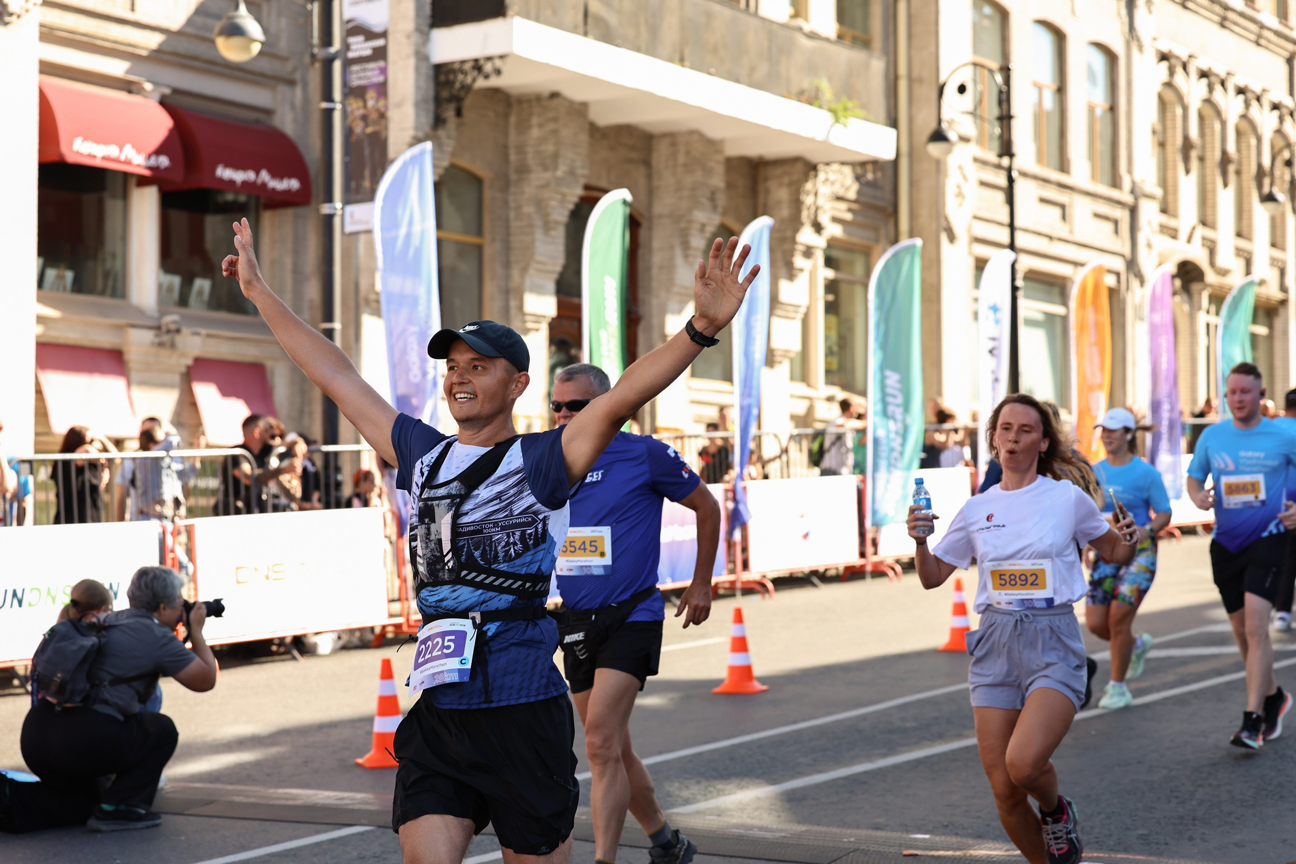Репортажная фотосъемка во Владивостоке. Портретный, свадебный, репортажный фотограф во Владивостоке Юлиана Джули Фокс