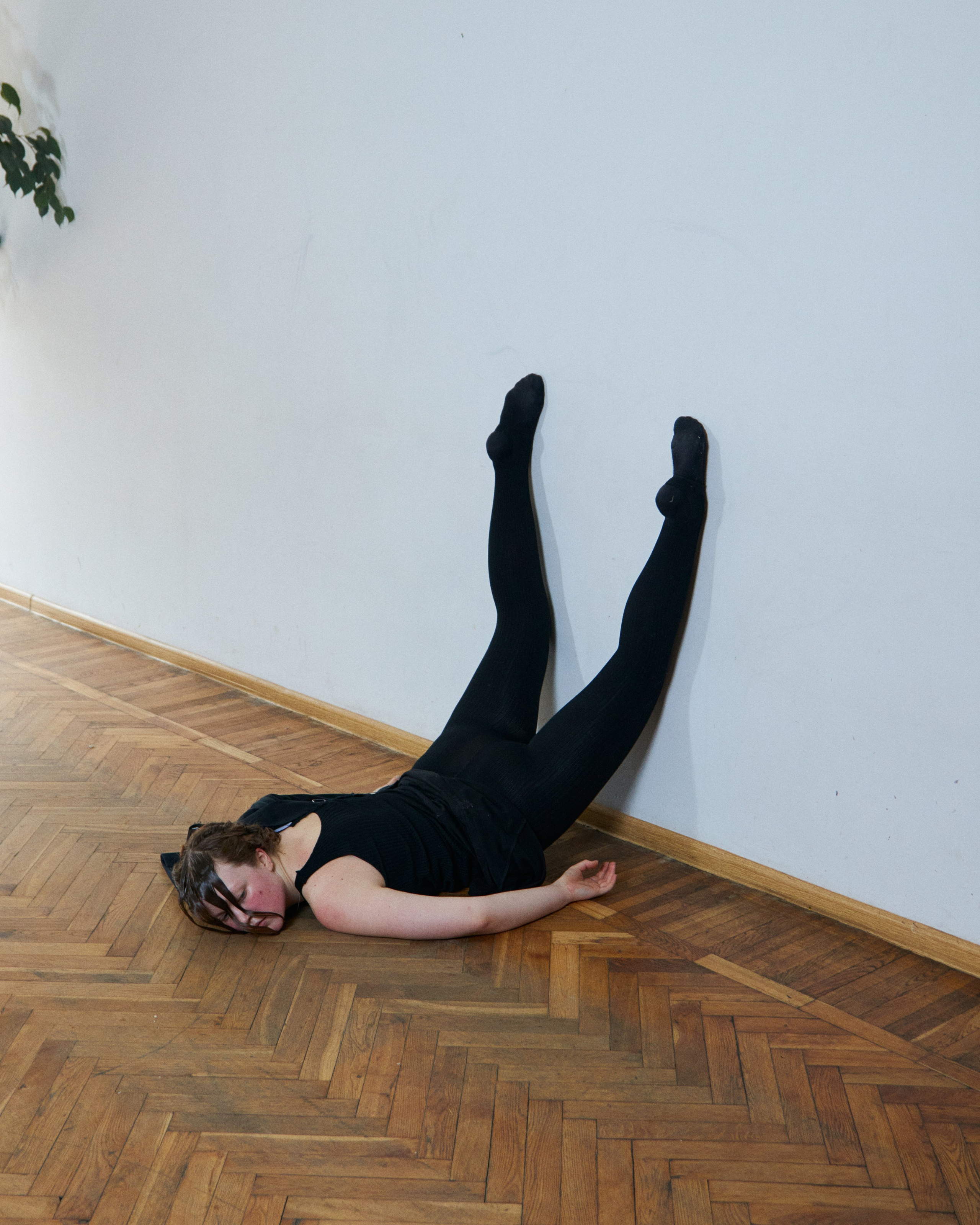 BODY LANGUAGE EXERCISES. Andrew Valmus