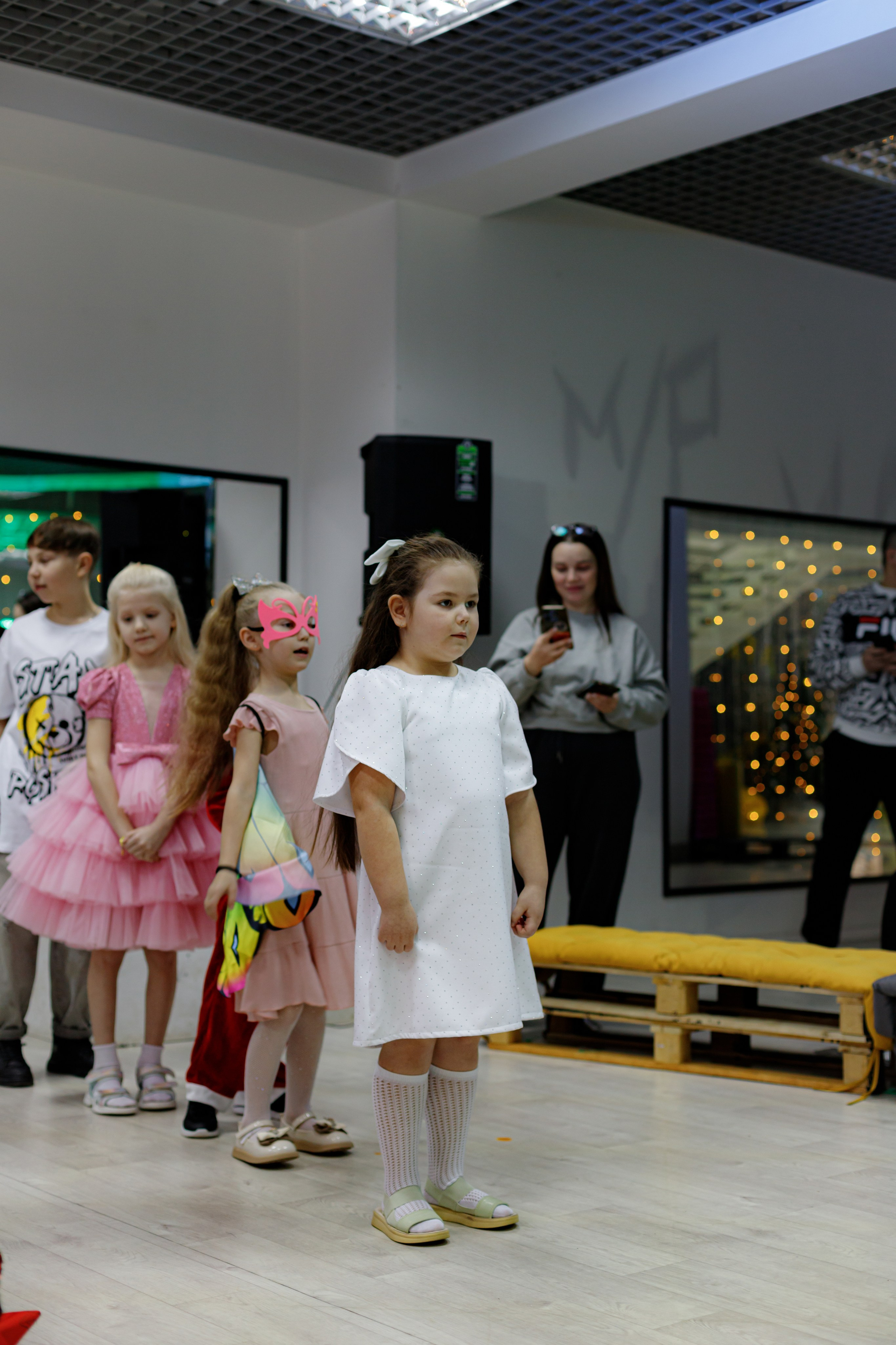 HAPPY NEW YEAR PART/5. Photokarish