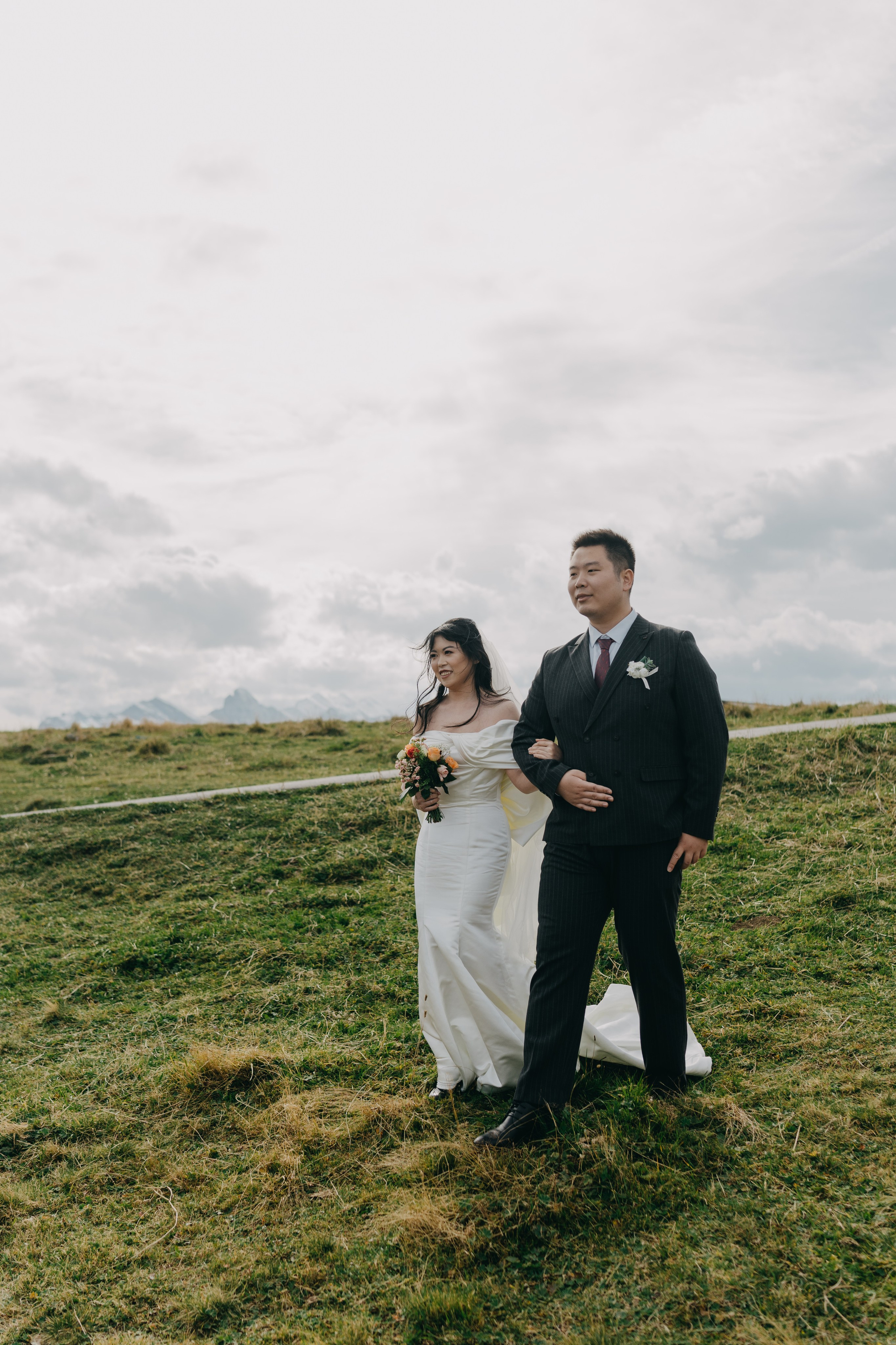 Wedding Photography elopement in Switzerland Europe. Professional Wedding Photographer Geneva & Romande Switzerland | Tanya Creator