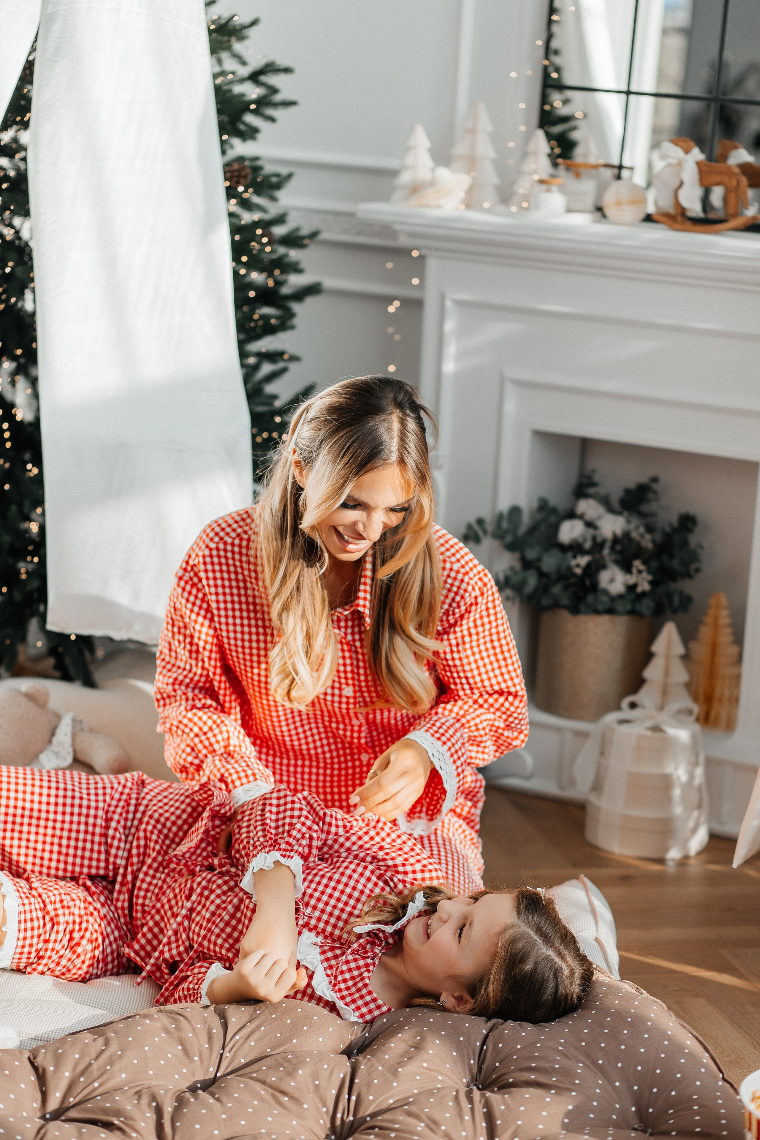Семейная студийная съемка. Семейный фотограф в Сочи, Лоо, Дагомысе, Вардане Кучумова Олеся