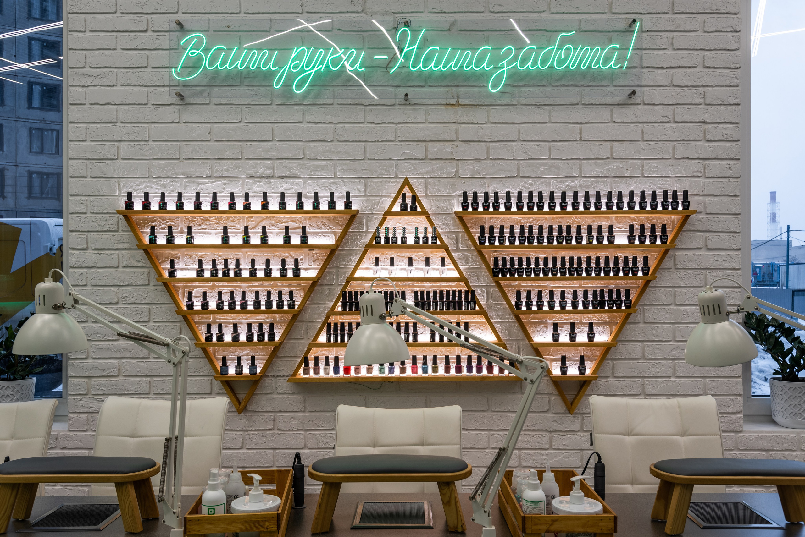 САЛОНЫ КРАСОТЫ 5+ ШТ. Роман Свободный — интерьерная и архитектурная съёмка, Москва и МО